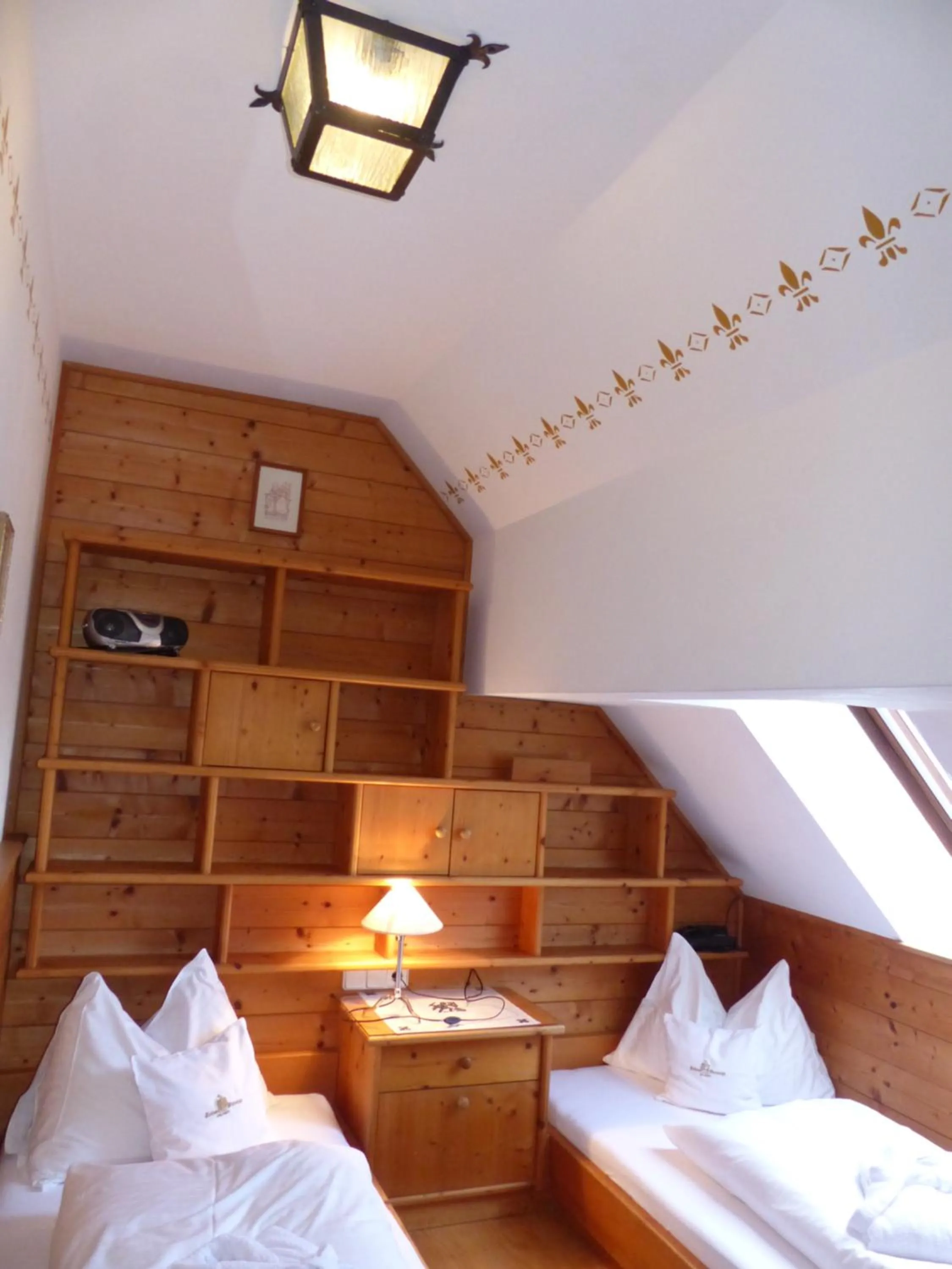 Bedroom, Bed in Aparthotel Schloss Thannegg