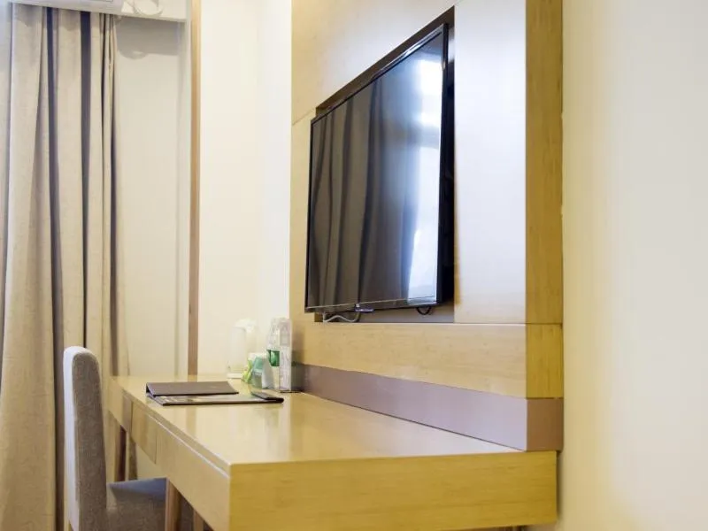 GreenTree Inn Nantong Qidong Lvsi Harbour Express Hotel