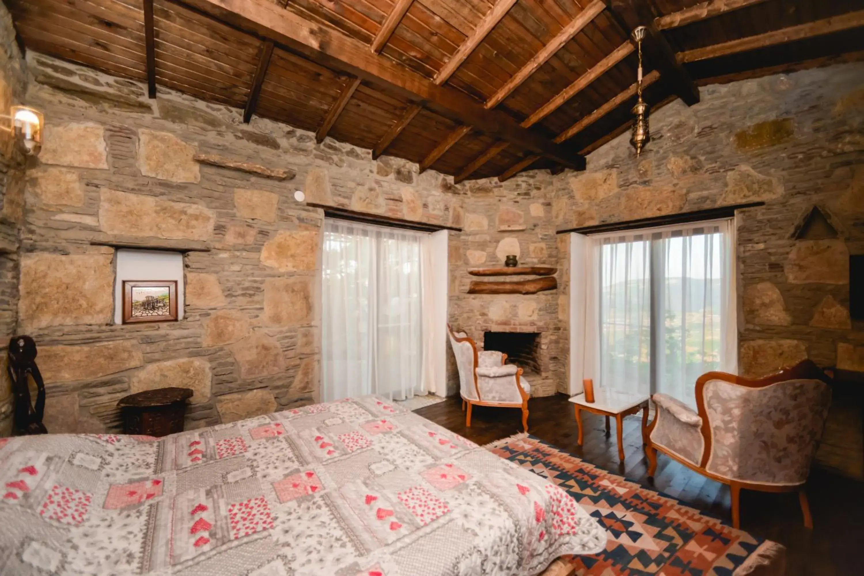 Seating area, Bed in Kirkinca Hotel Seating area, Bed in Kirkinca Hotel