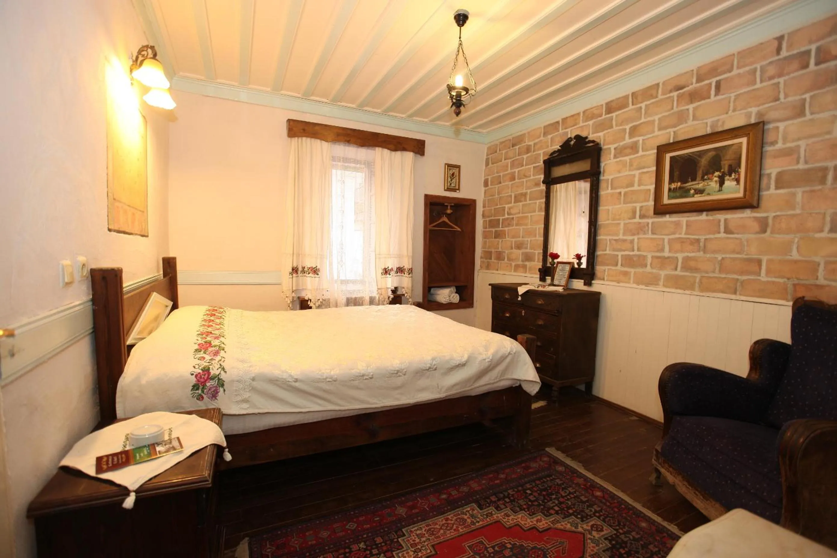 Bedroom in Kirkinca Hotel