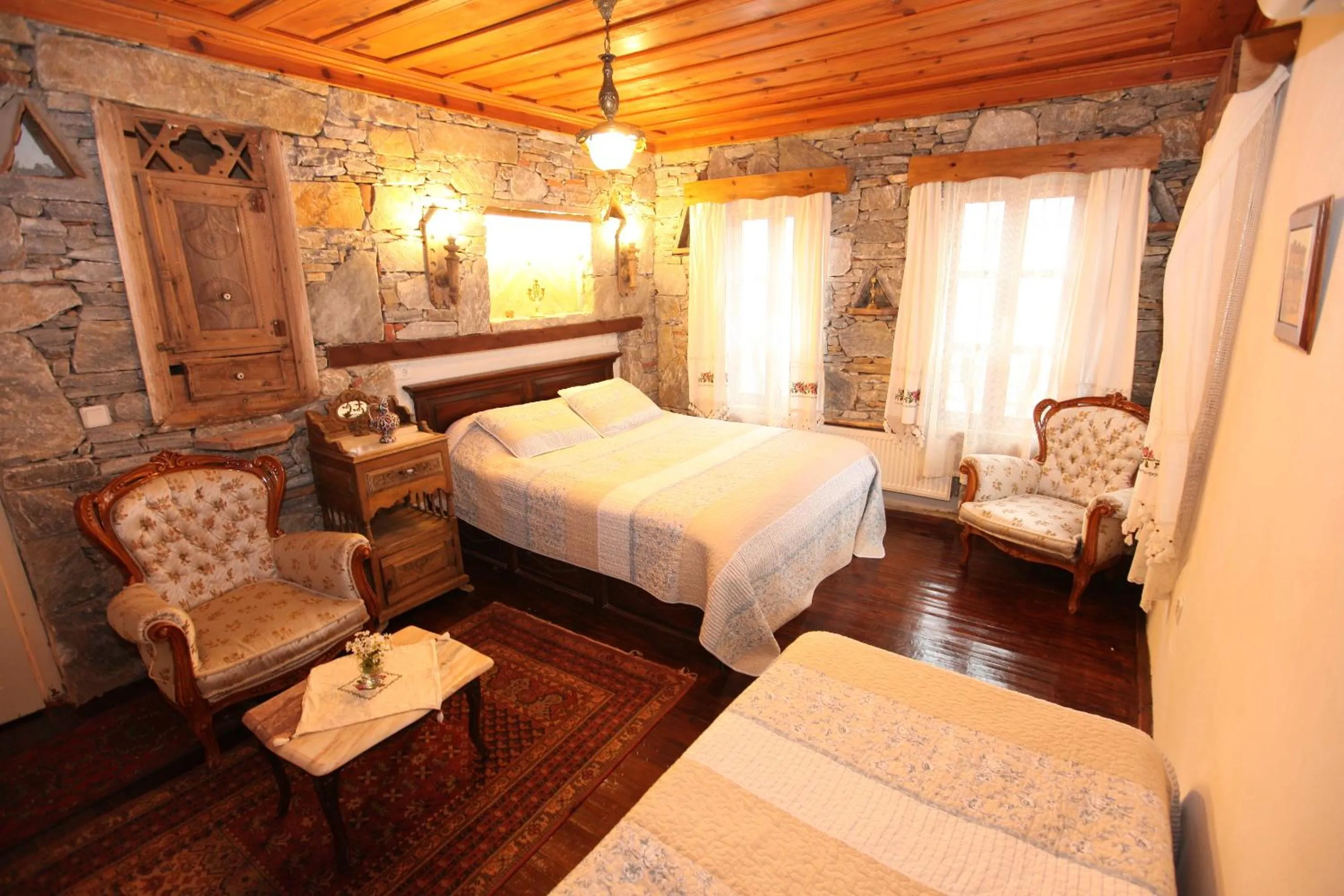 Bedroom in Kirkinca Hotel