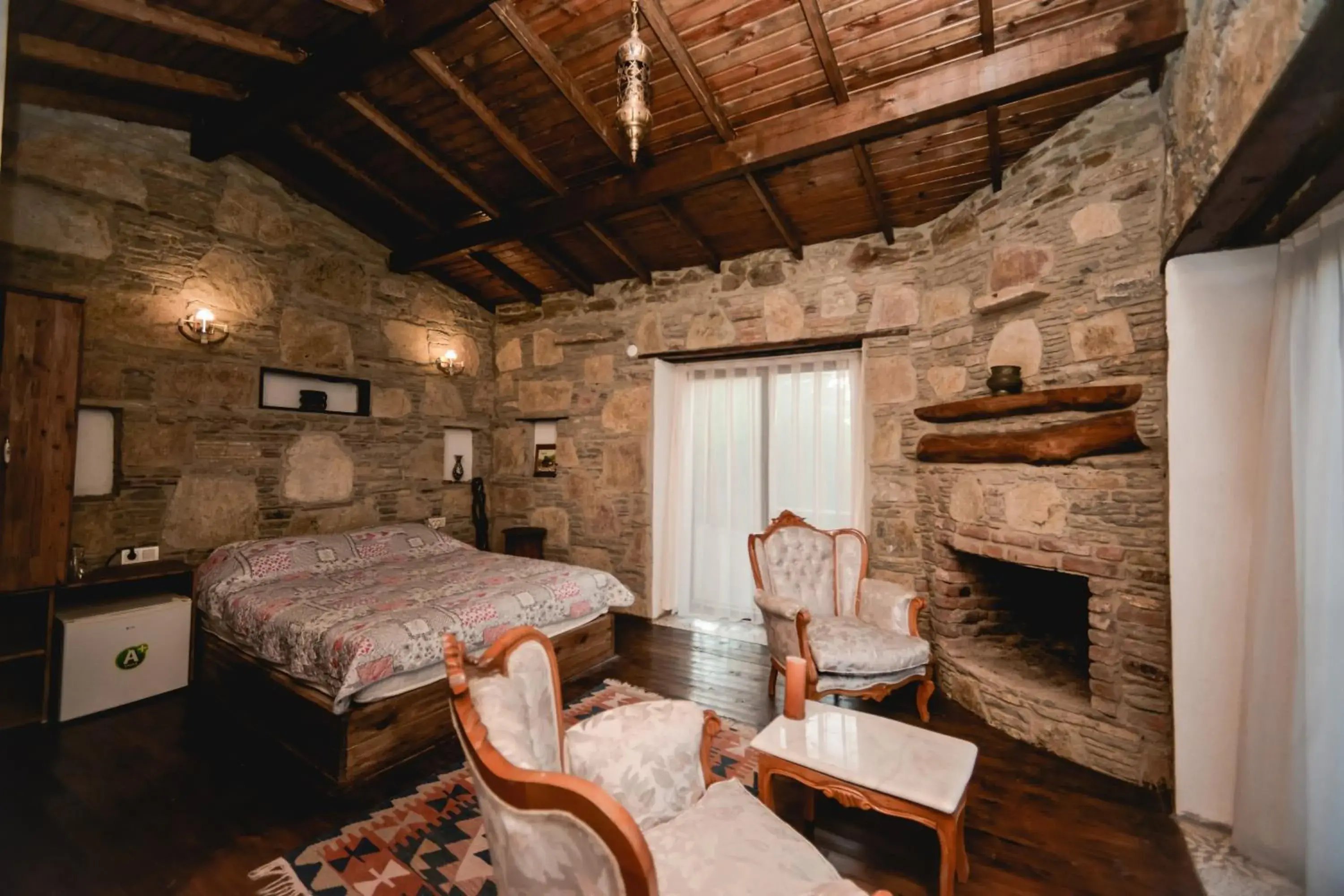 Seating area, Bed in Kirkinca Hotel Seating area, Bed in Kirkinca Hotel