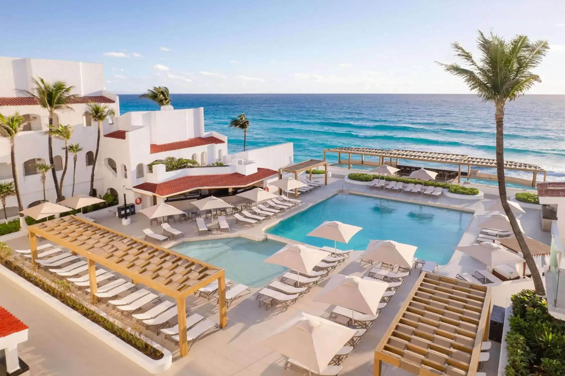 Swimming pool in GR Solaris Caribe - All Inclusive Swimming pool in GR Solaris Caribe - All Inclusive