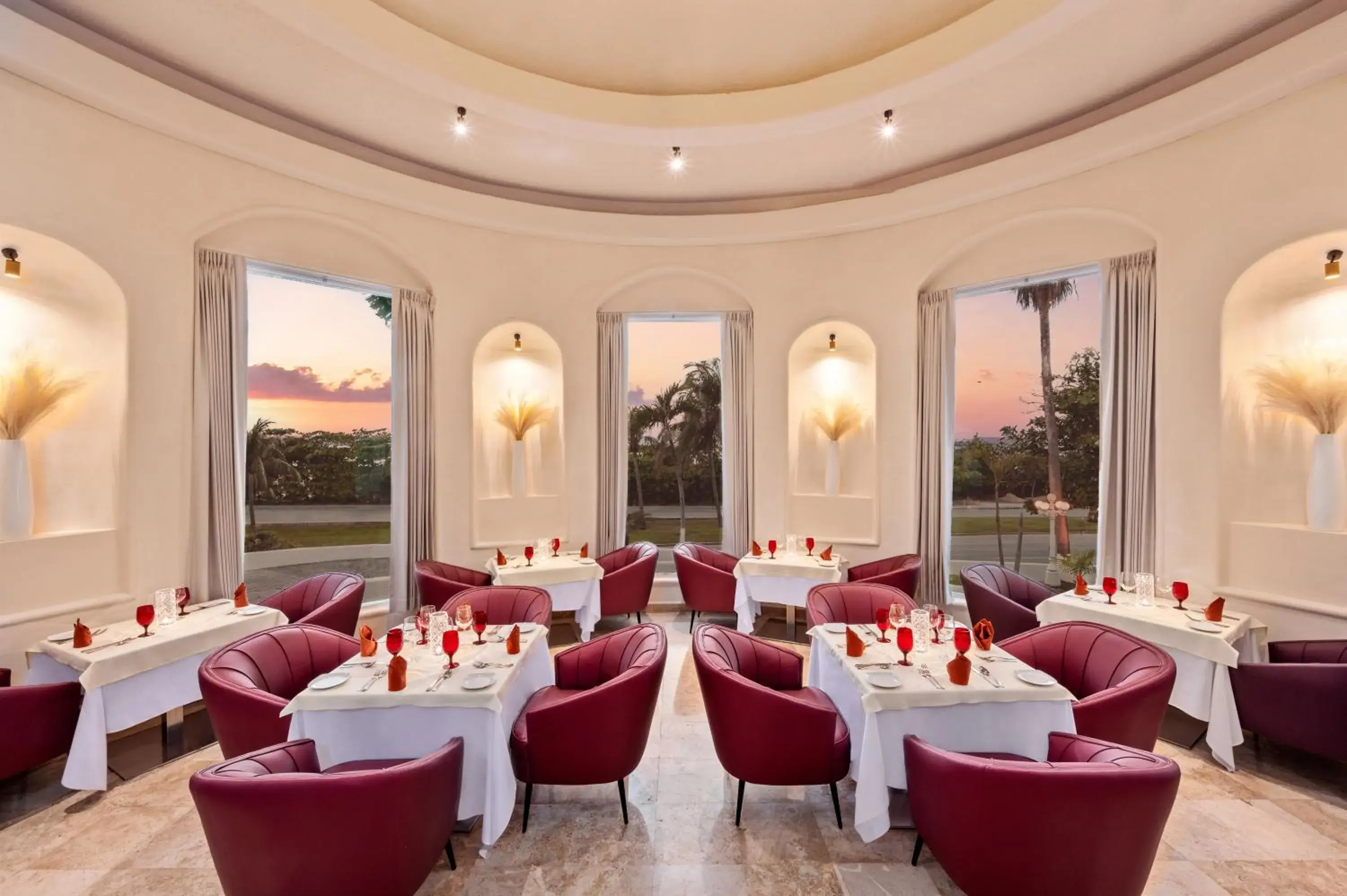 Restaurant/places to eat in GR Solaris Caribe - All Inclusive Restaurant/places to eat in GR Solaris Caribe - All Inclusive