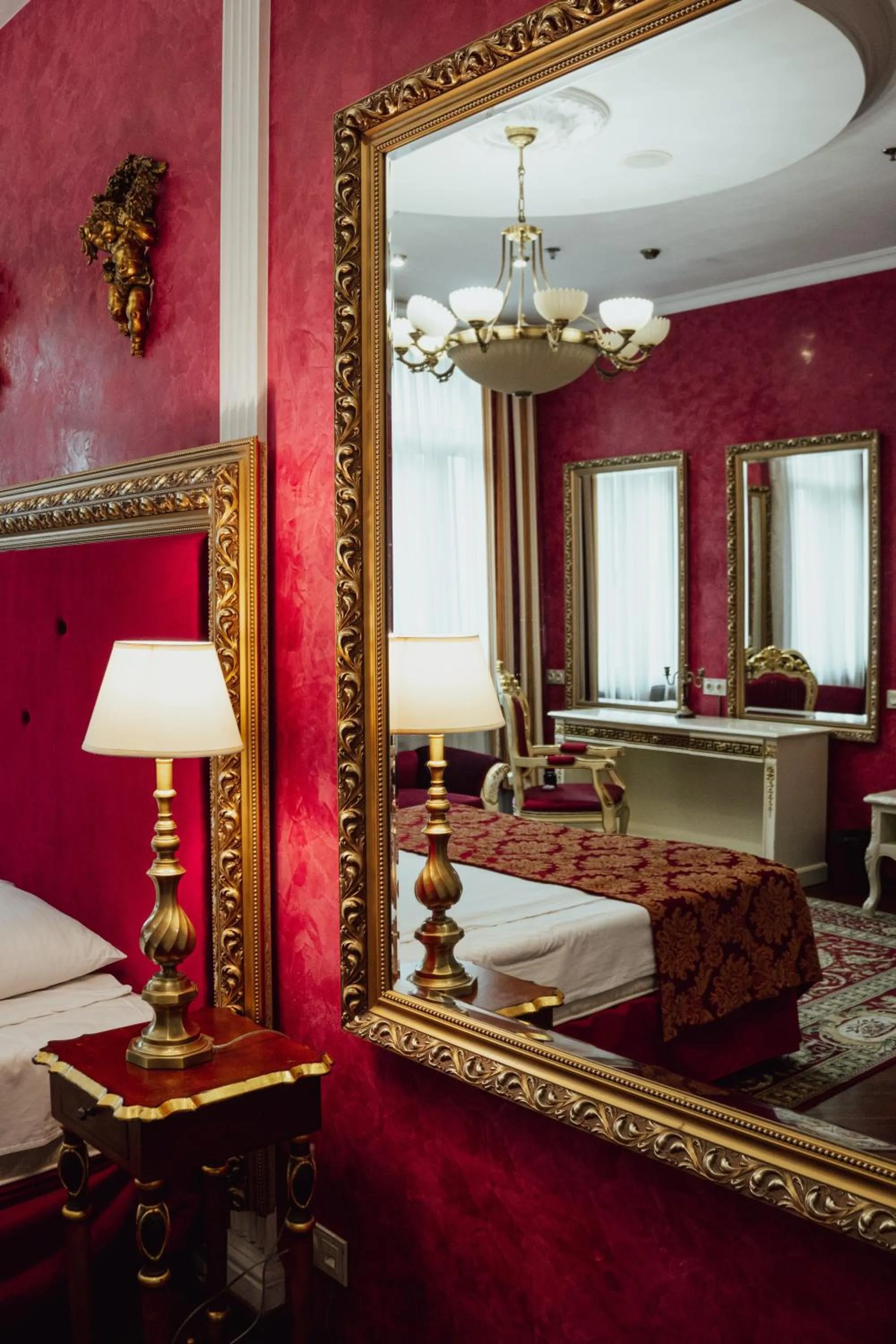 Bed in De Paris Hotel