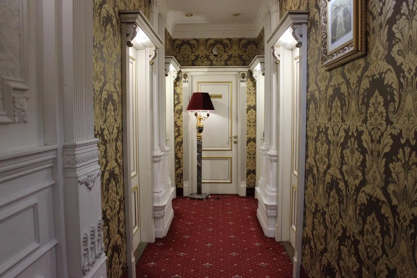 Lobby or reception in De Paris Hotel