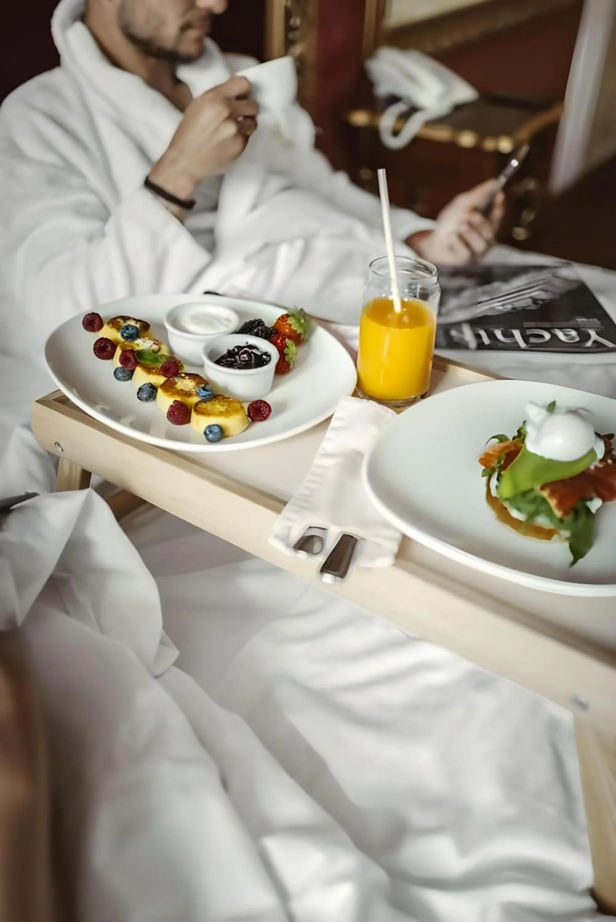 Breakfast in De Paris Hotel