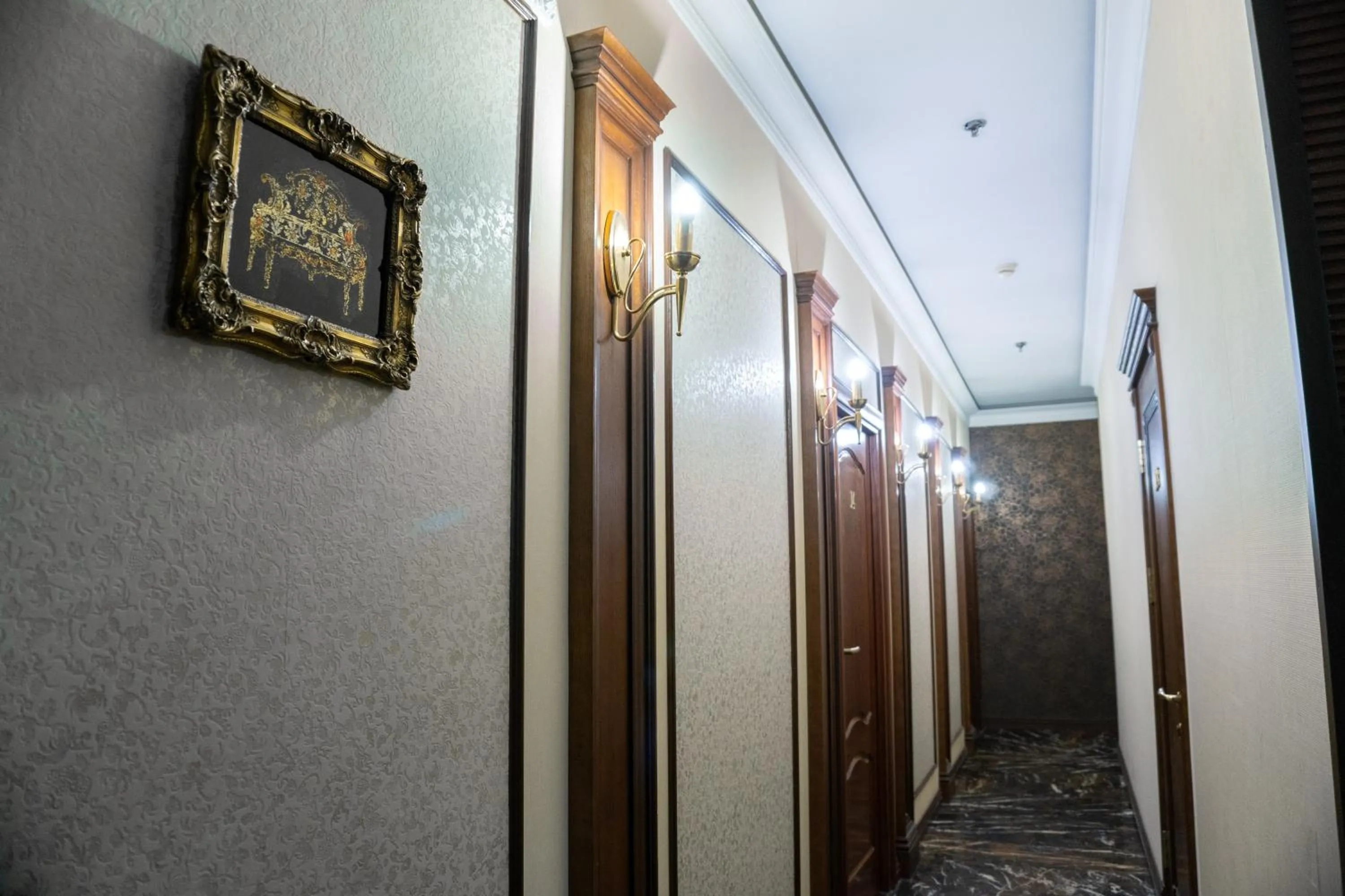 Decorative detail in De Paris Hotel
