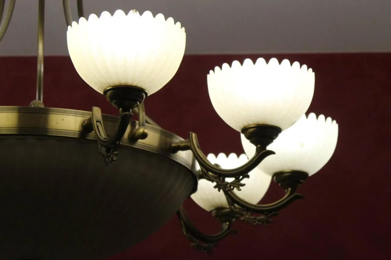 Decorative detail in De Paris Hotel