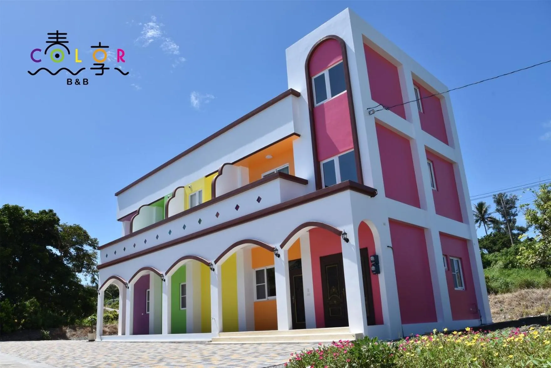 Spring Enjoy Color B&B