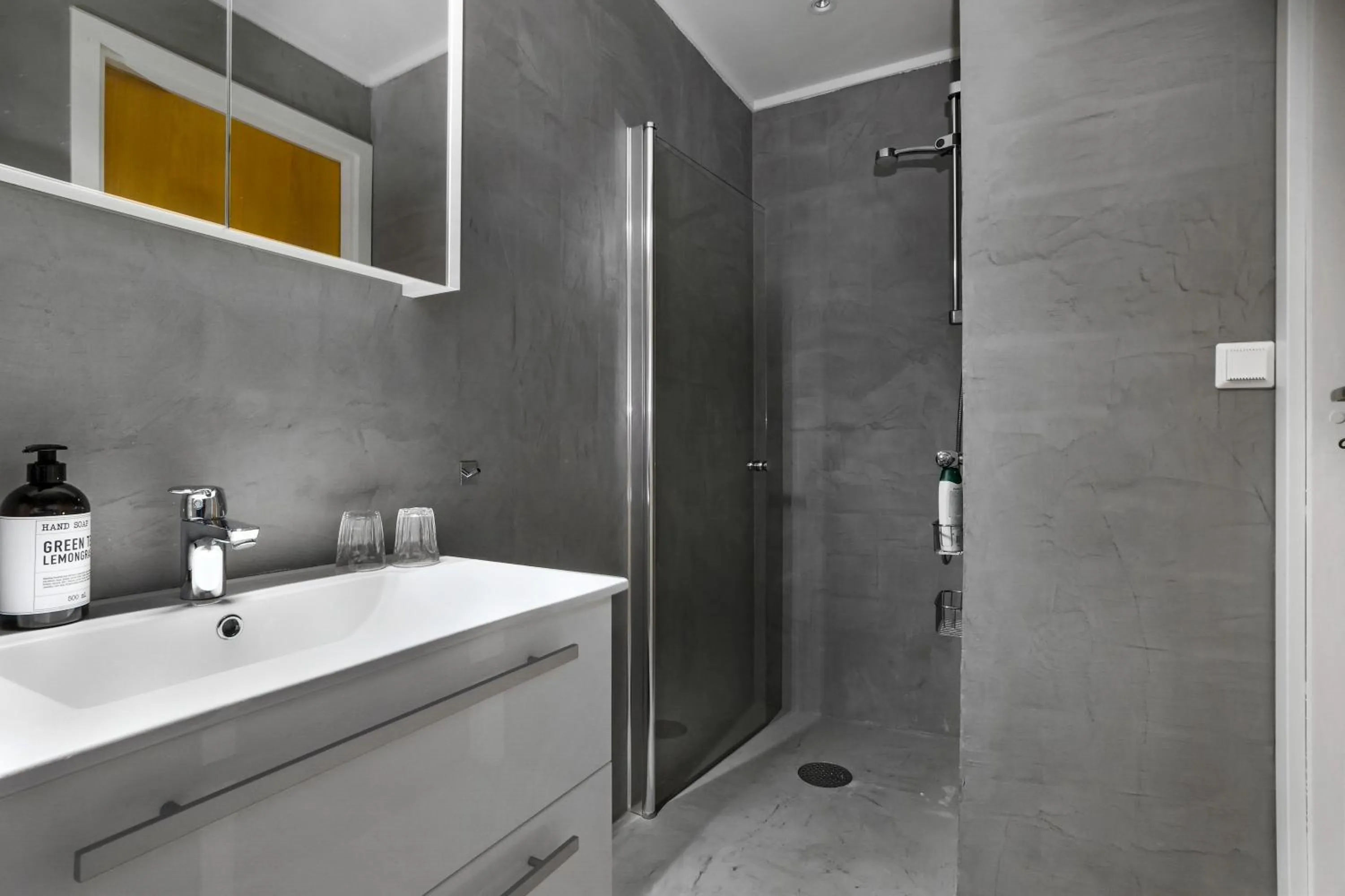 Shower in Altafjord Gjestegaard