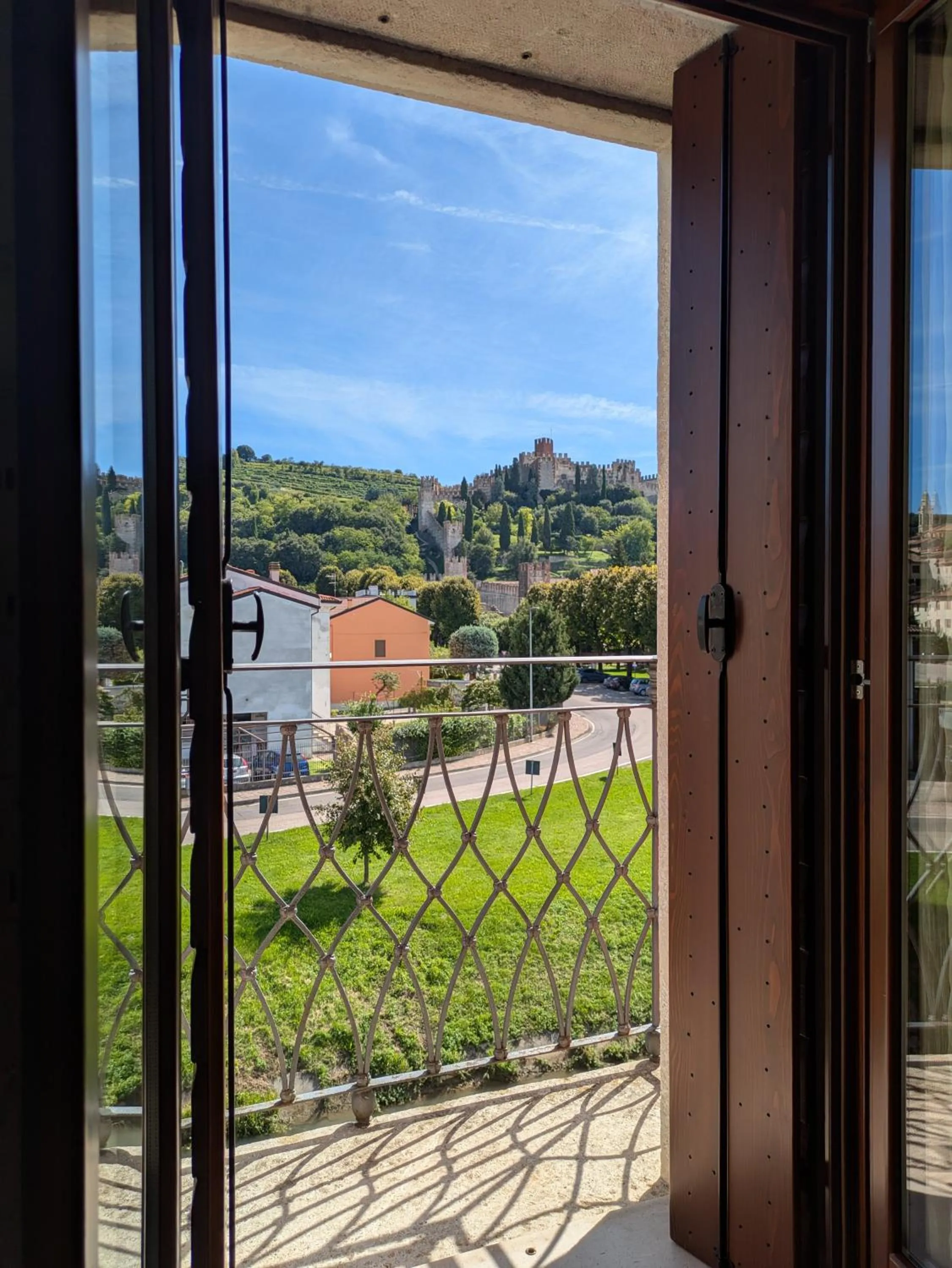 La Finestra Sul Castello