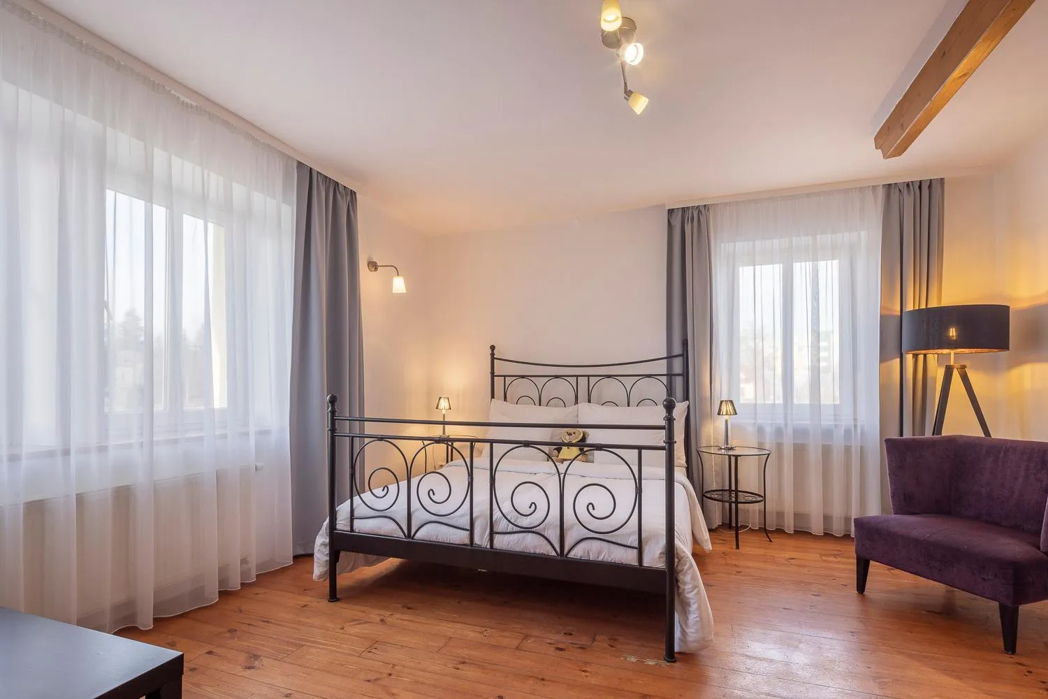 Bedroom, Bed in Pytloun Wellness Travel Hotel