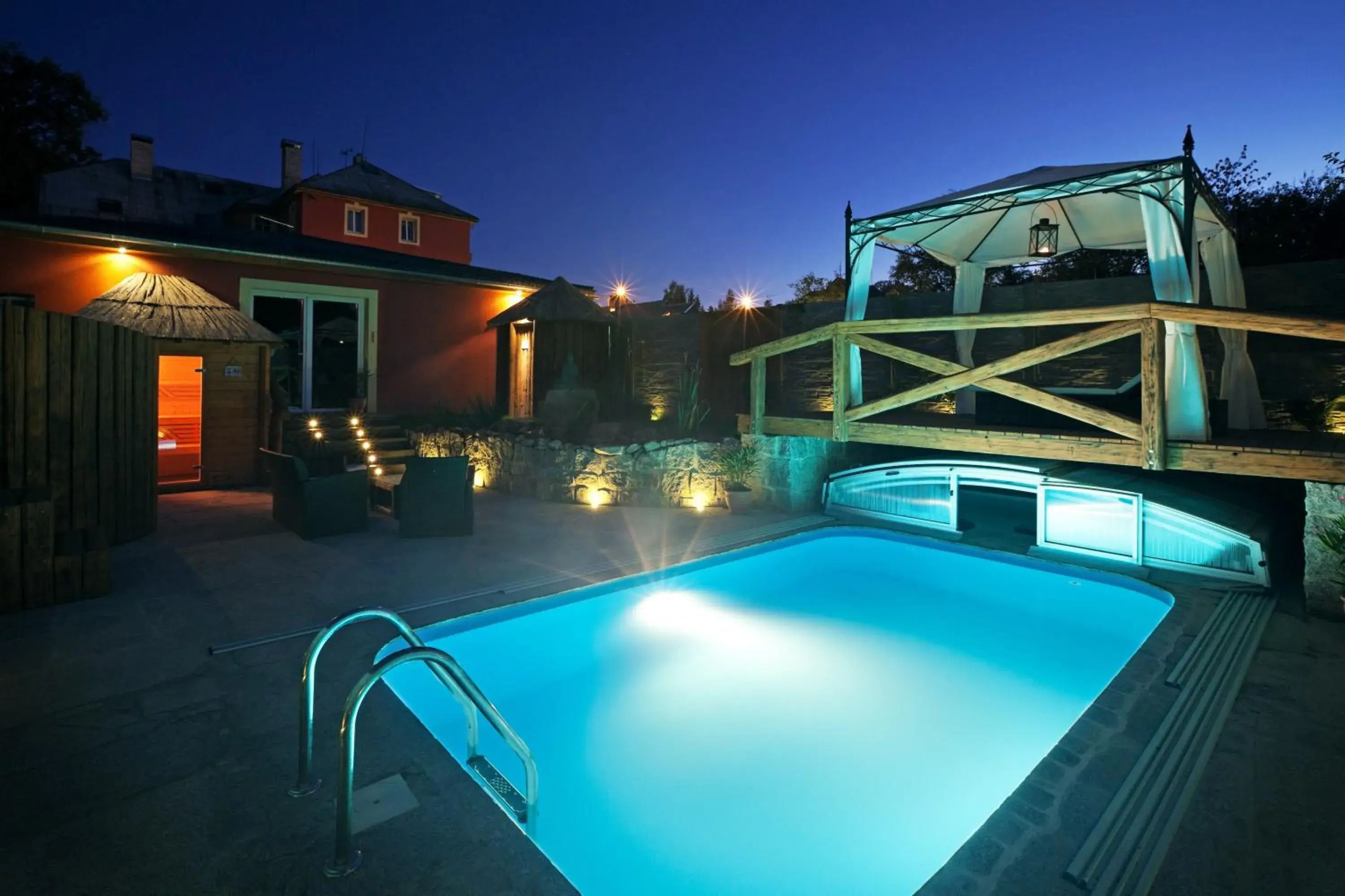 Swimming pool in Pytloun Wellness Travel Hotel Swimming pool in Pytloun Wellness Travel Hotel