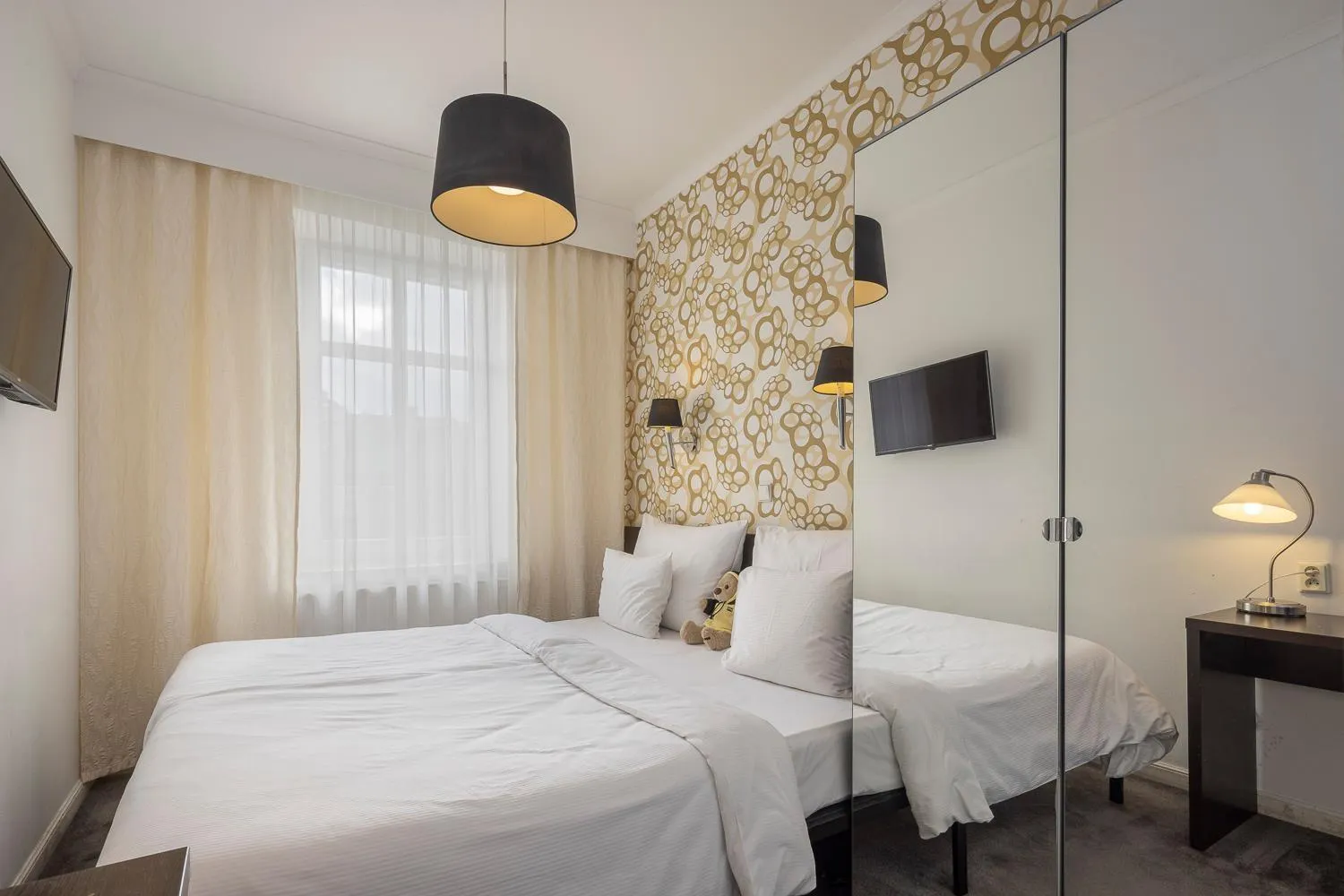 Bedroom, Bed in Pytloun Wellness Travel Hotel