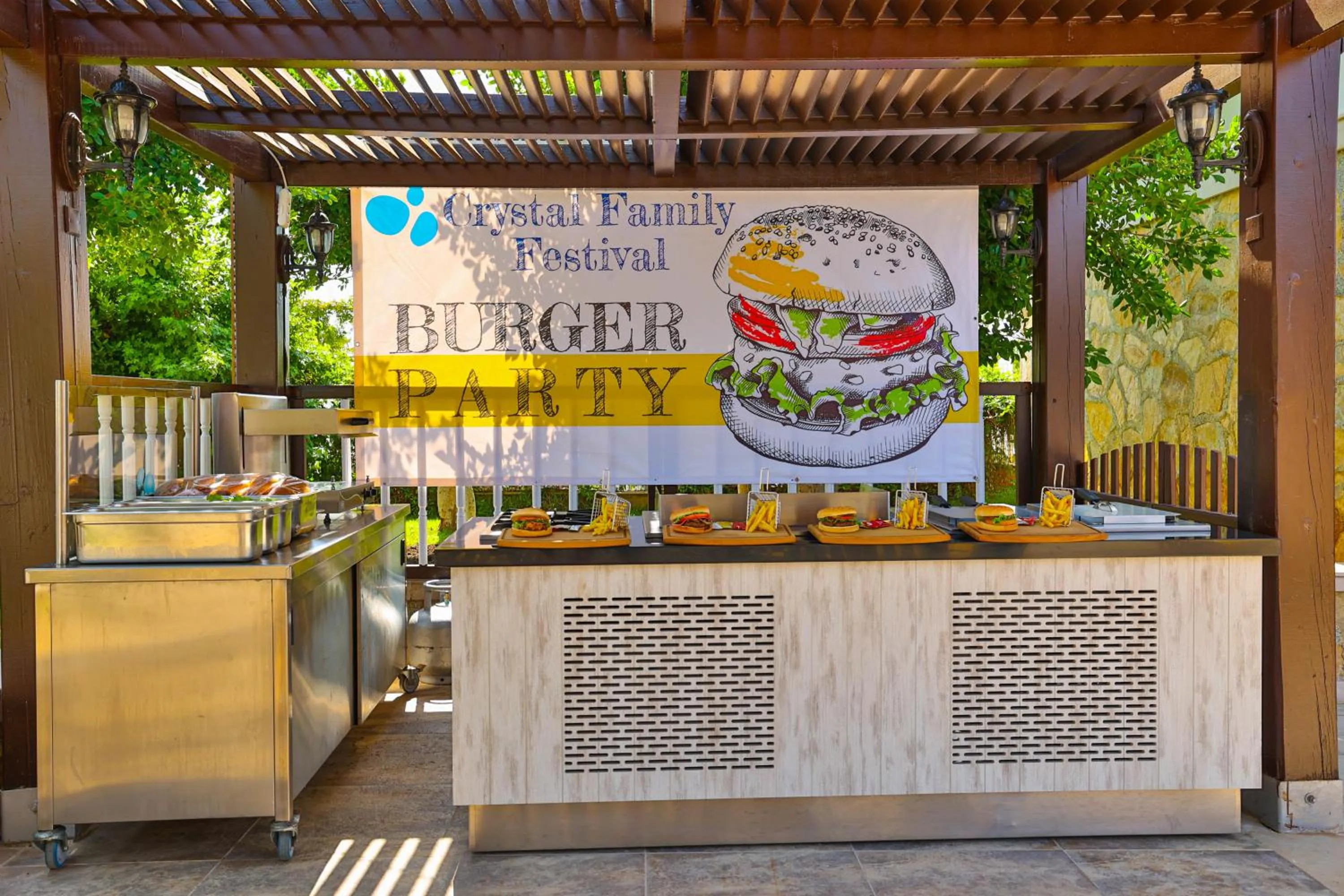 Restaurant/places to eat in Crystal Family Comfort Collection - Ultimate All Inclusive