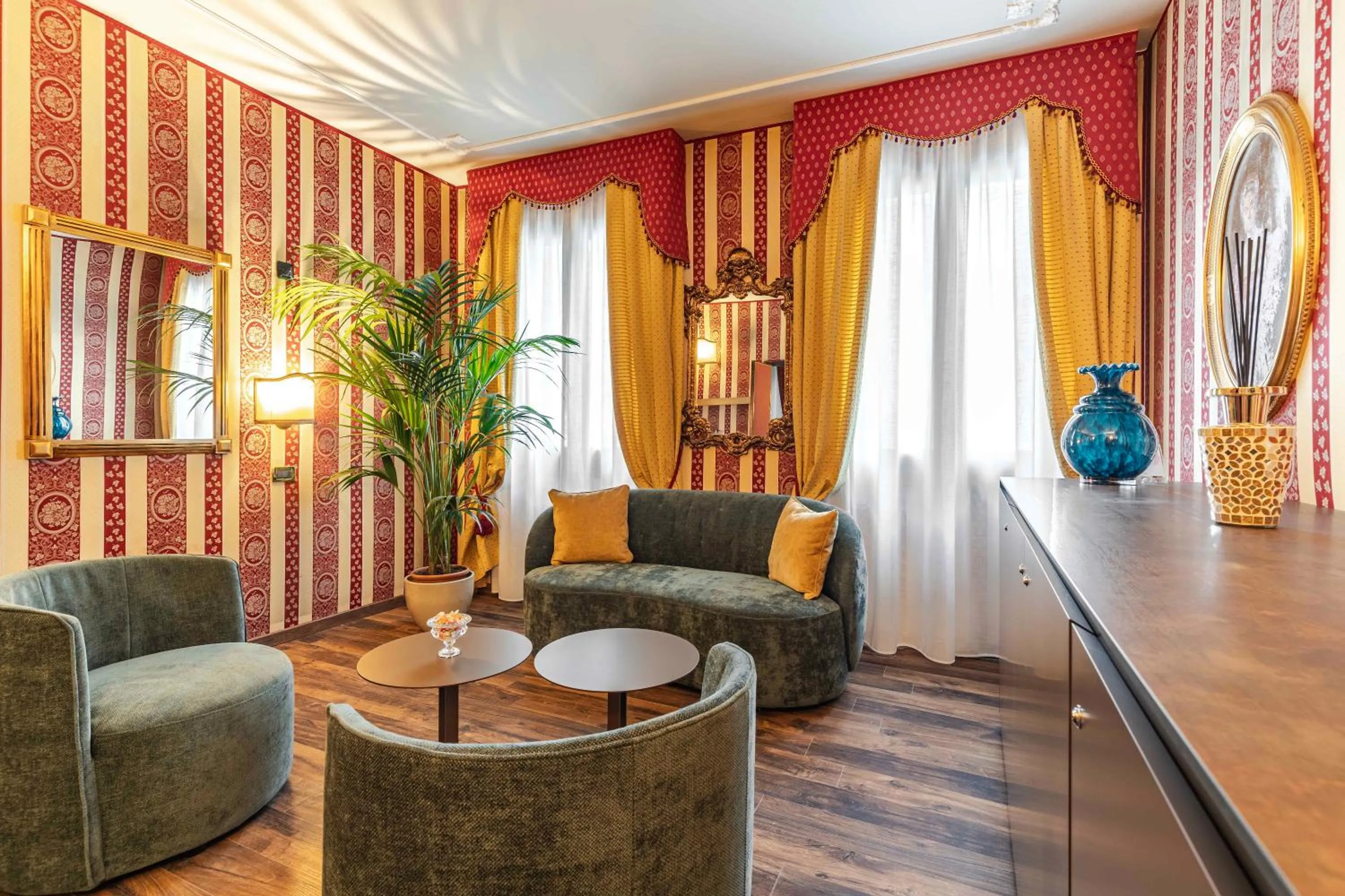 Seating area in Ca' Morosini