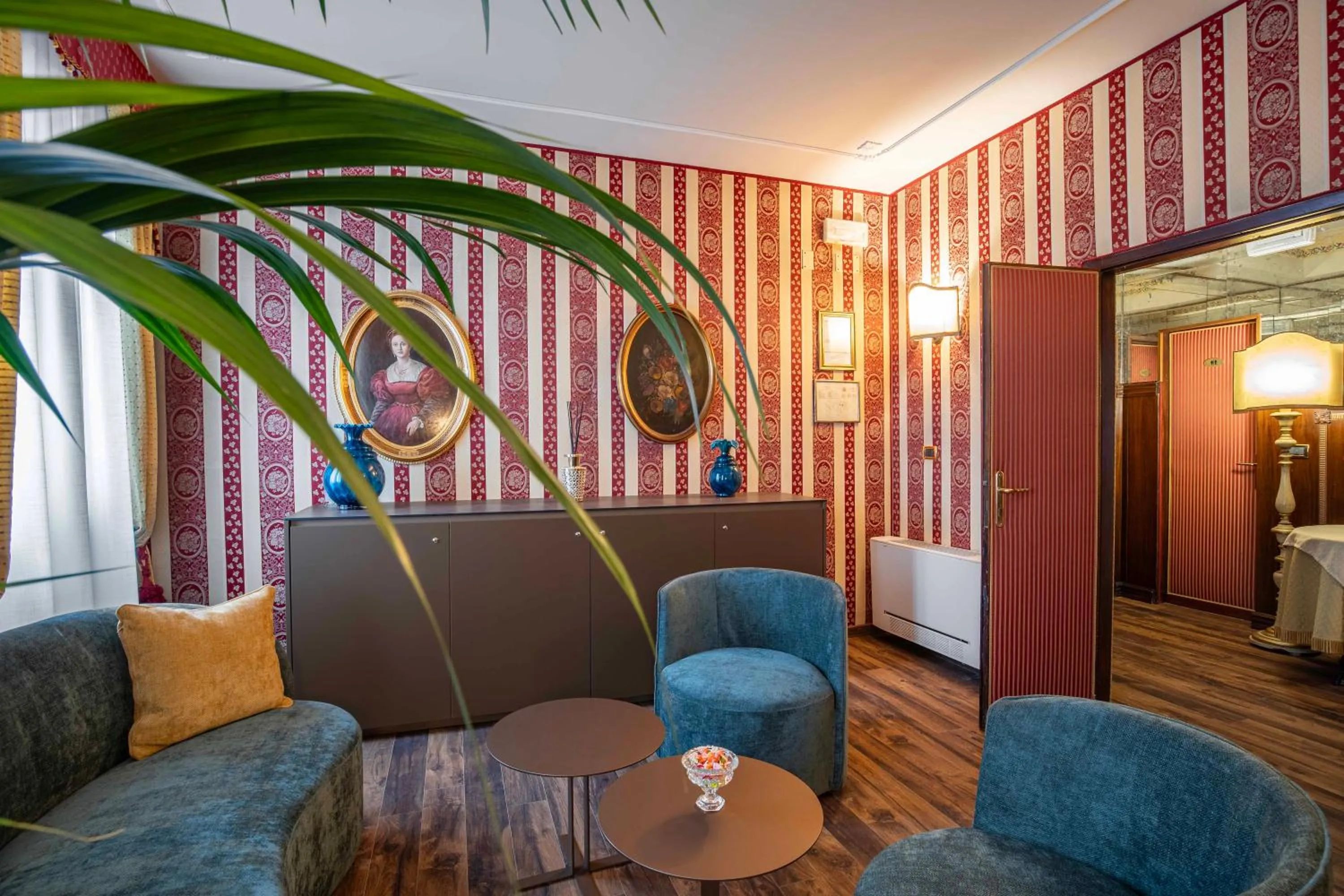 Seating area in Ca' Morosini