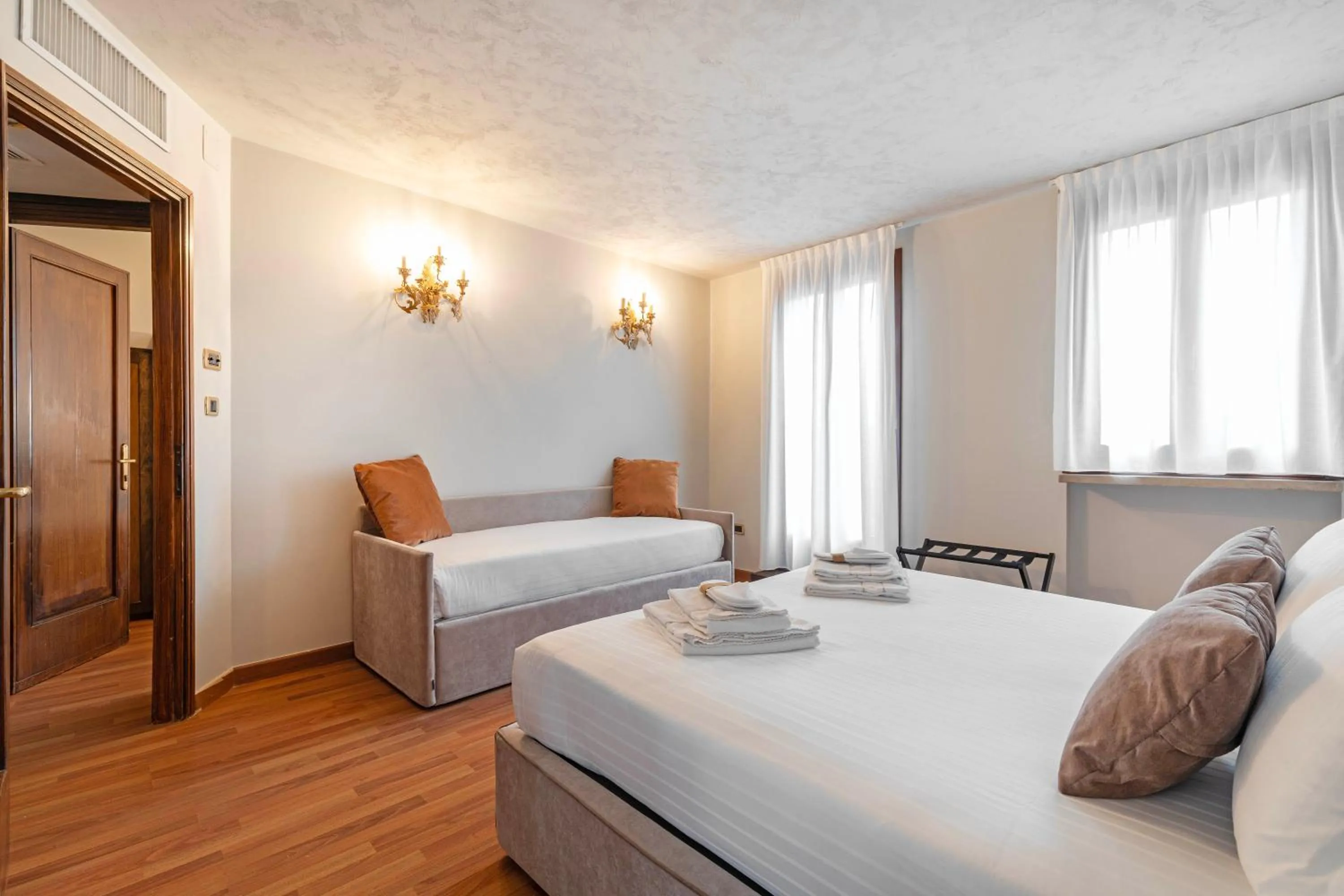 Bedroom, Bed in Ca' Morosini