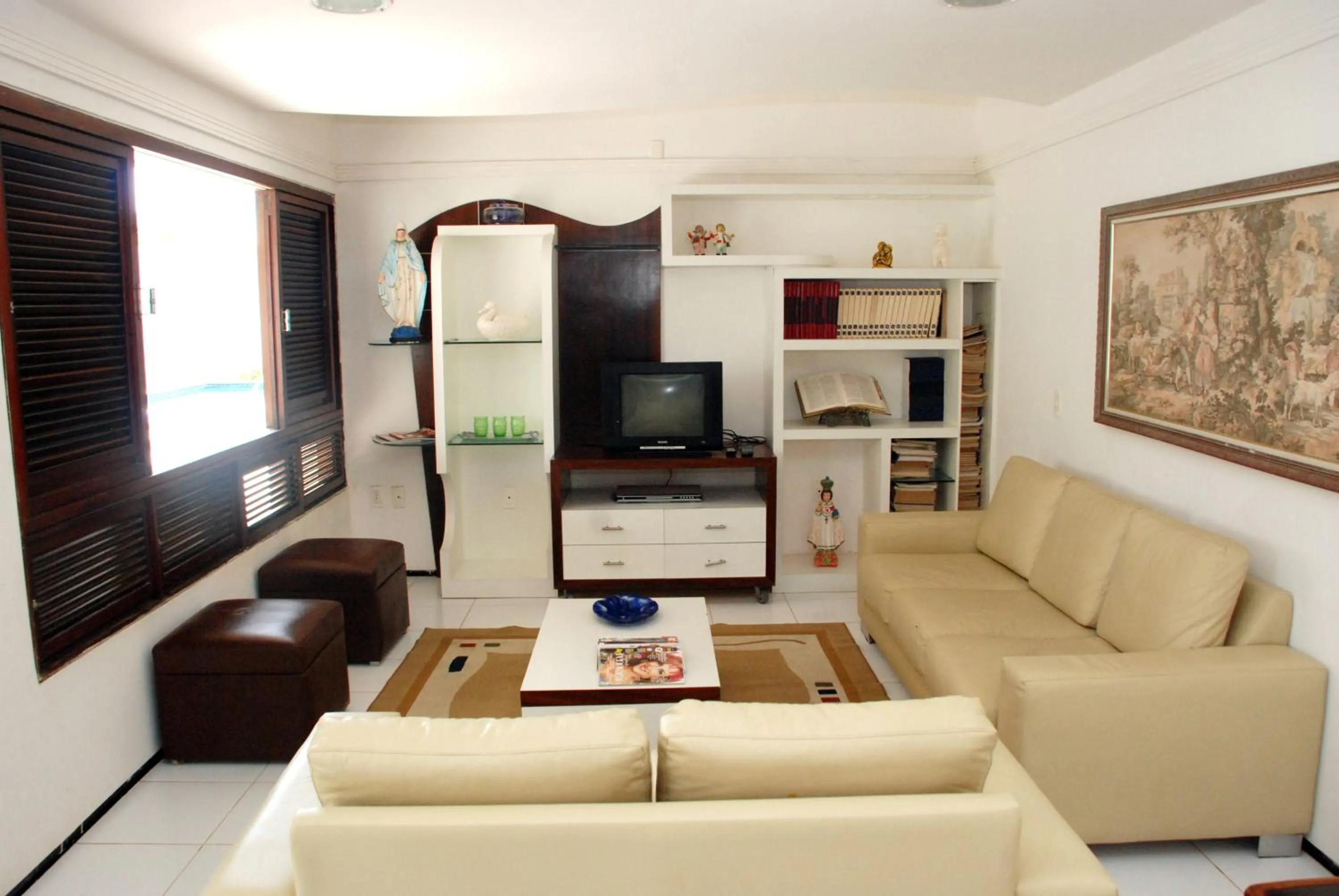 TV and multimedia in Pousada Costa Marina