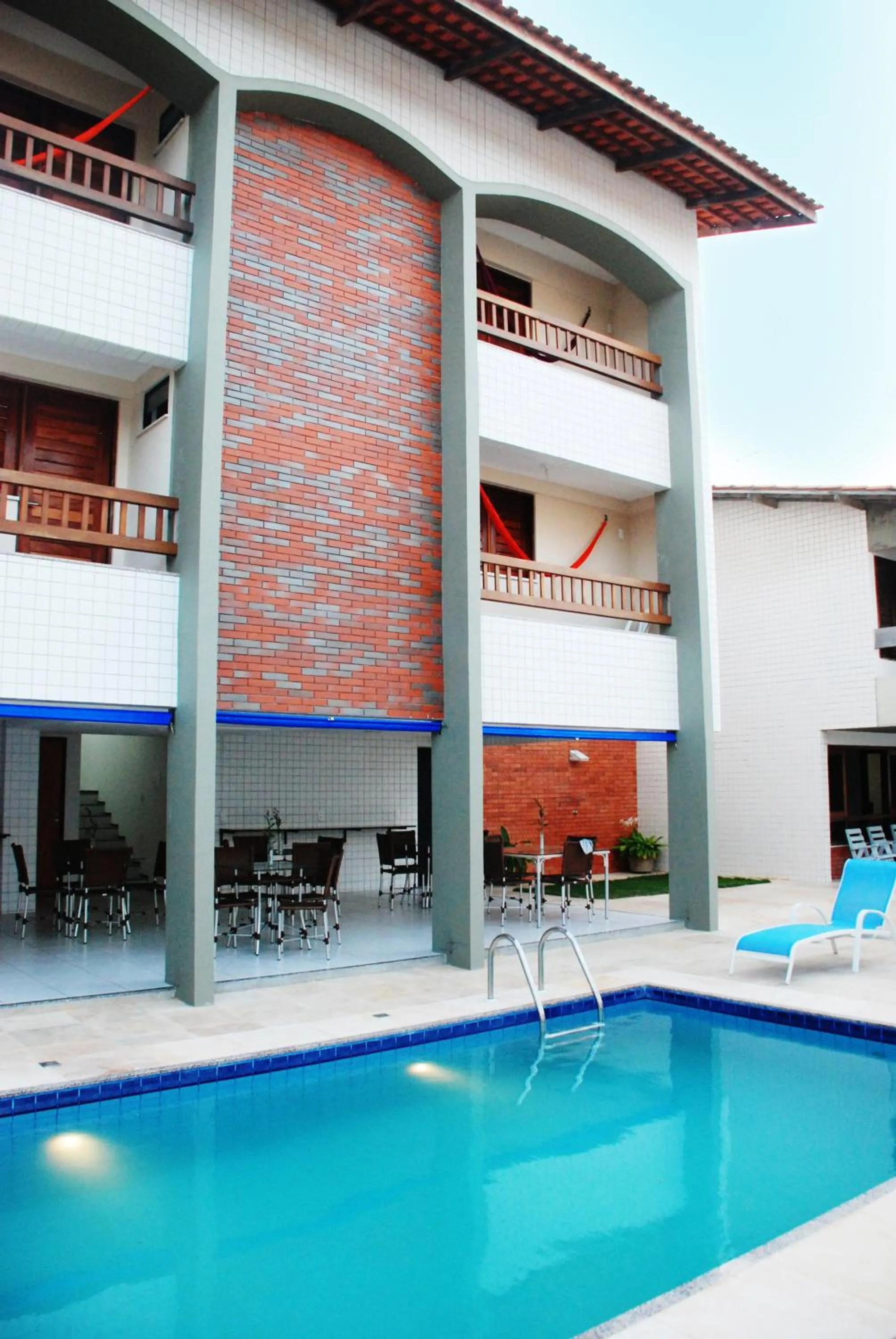 Swimming pool in Pousada Costa Marina