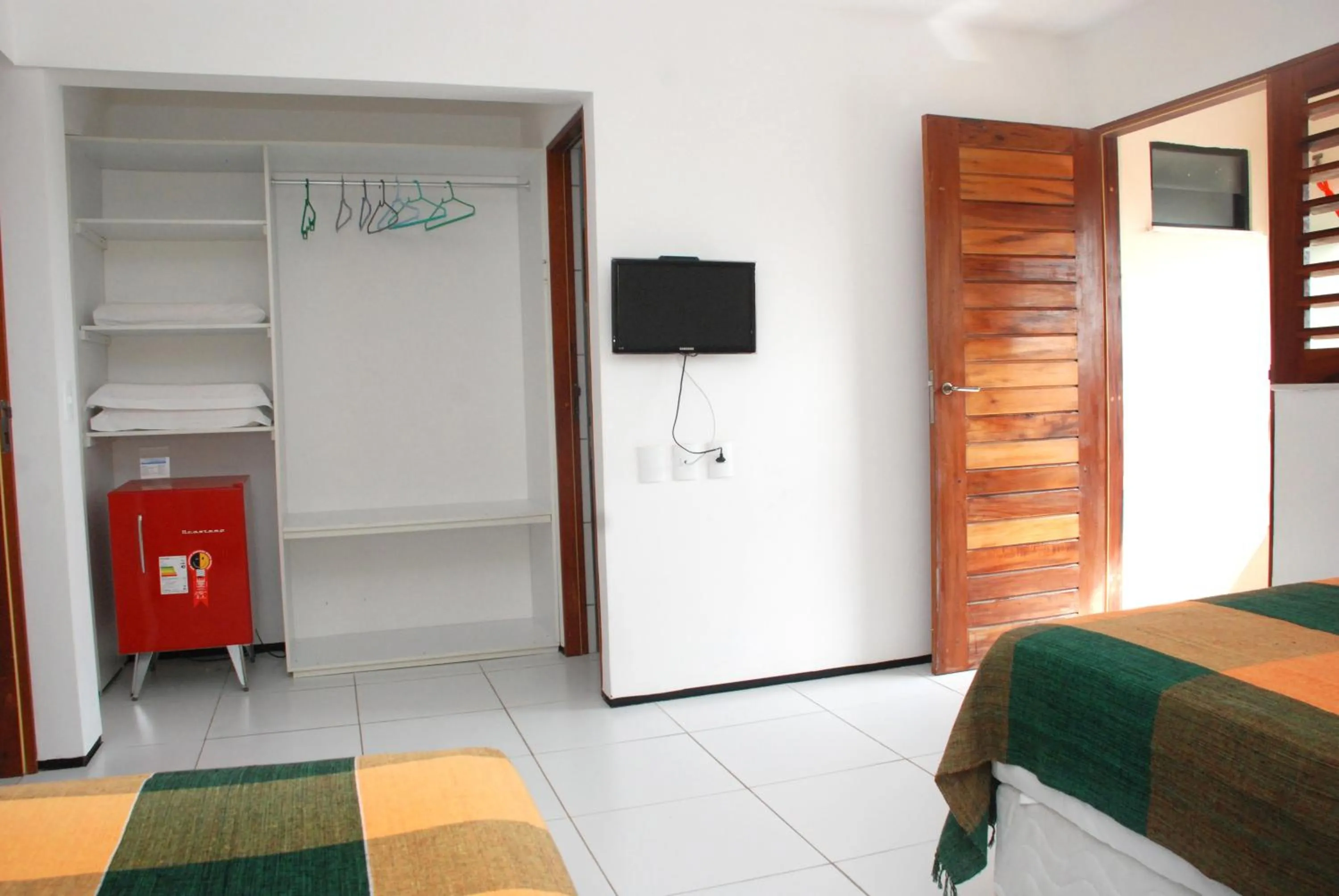 TV and multimedia, Bed in Pousada Costa Marina
