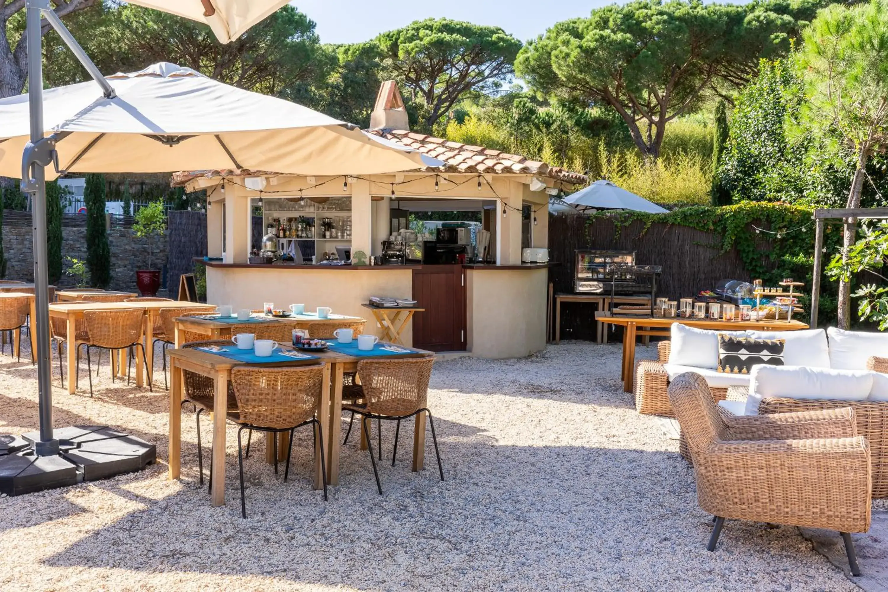 Restaurant/places to eat in Hôtel L'Escalet Restaurant/places to eat in Hôtel L'Escalet