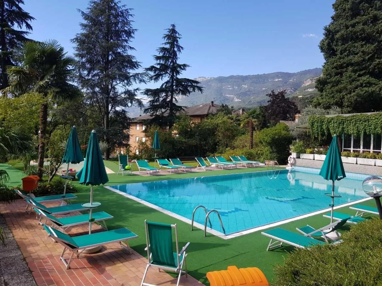 Swimming pool in Residence Concaverde