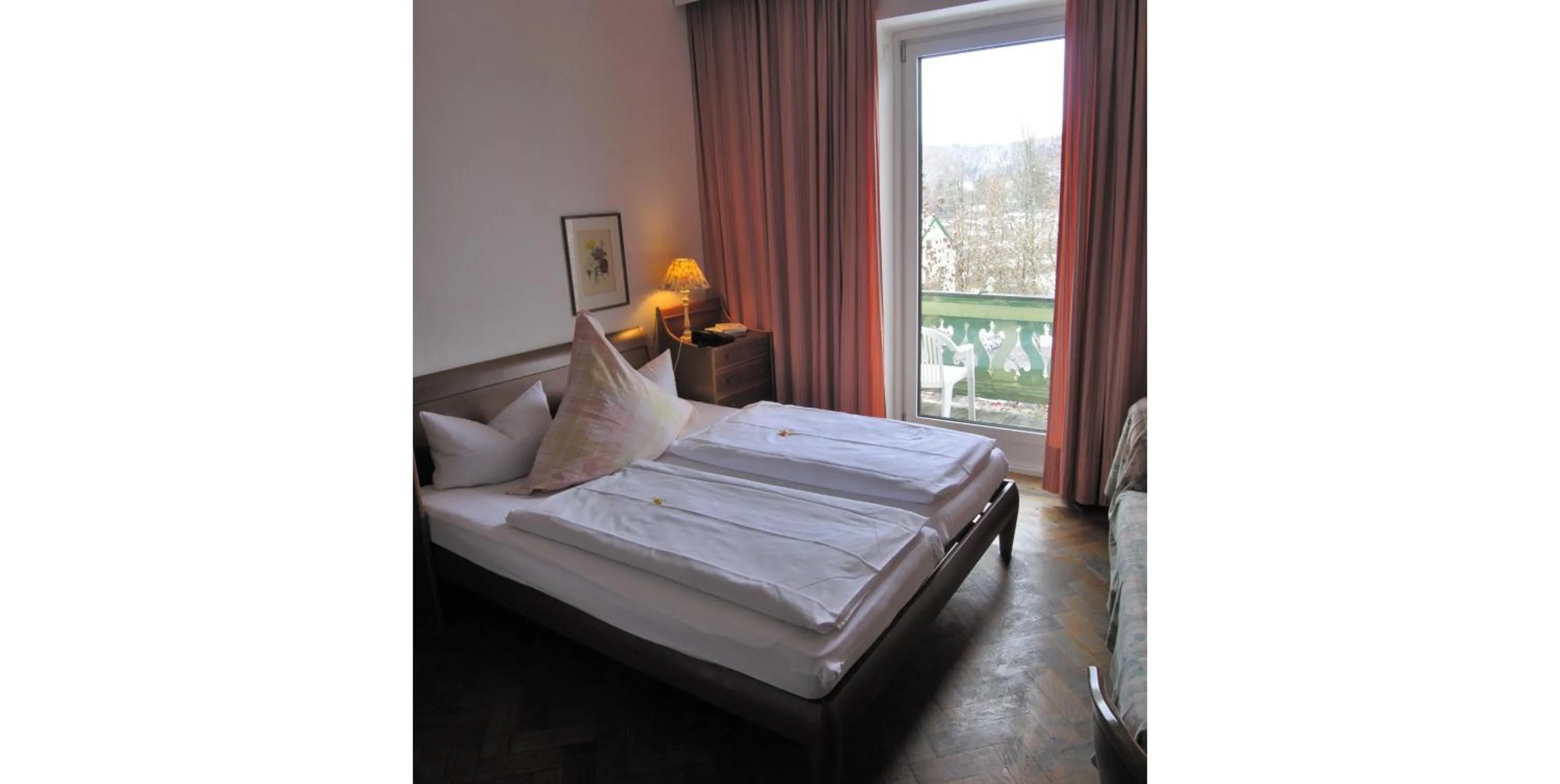 Day, Bed in Hotel Kolbergarten