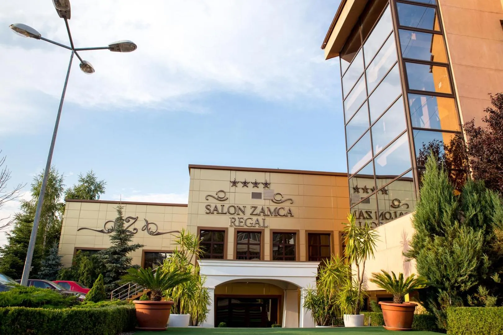Facade/entrance in Hotel Zamca Suceava