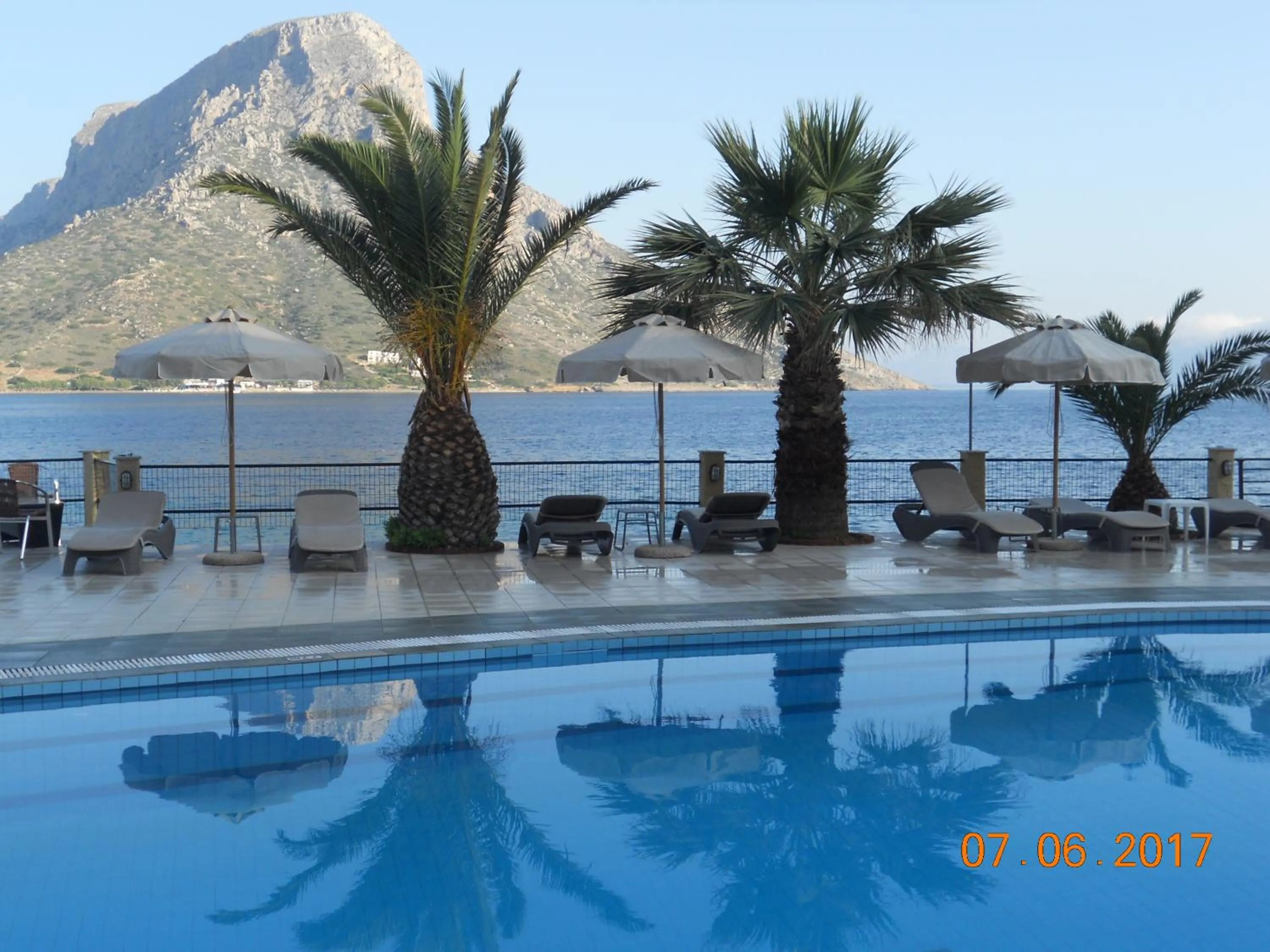 Swimming pool in Plaza Hotel