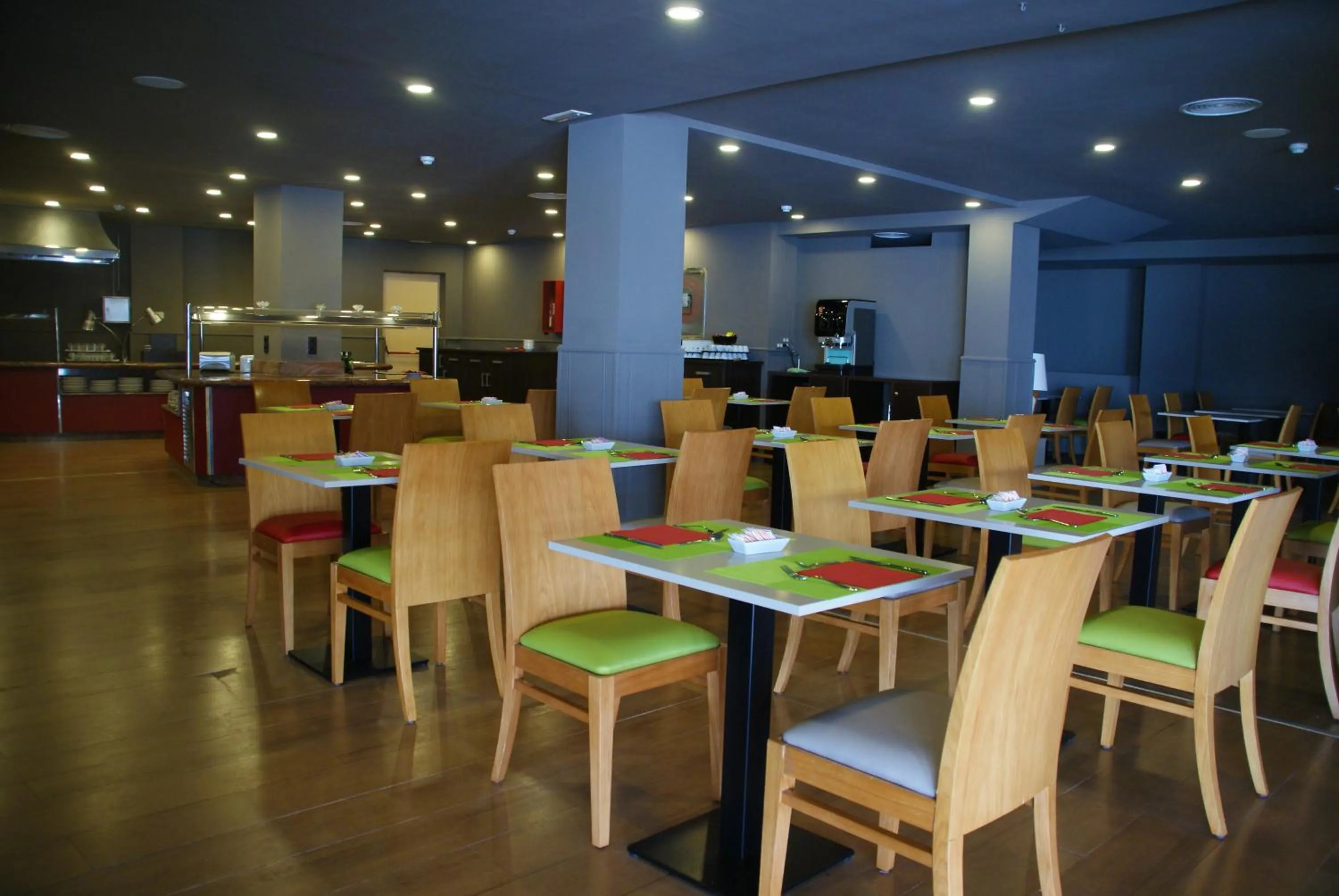 Restaurant/places to eat in Hotel Ritual Torremolinos- Adults Only