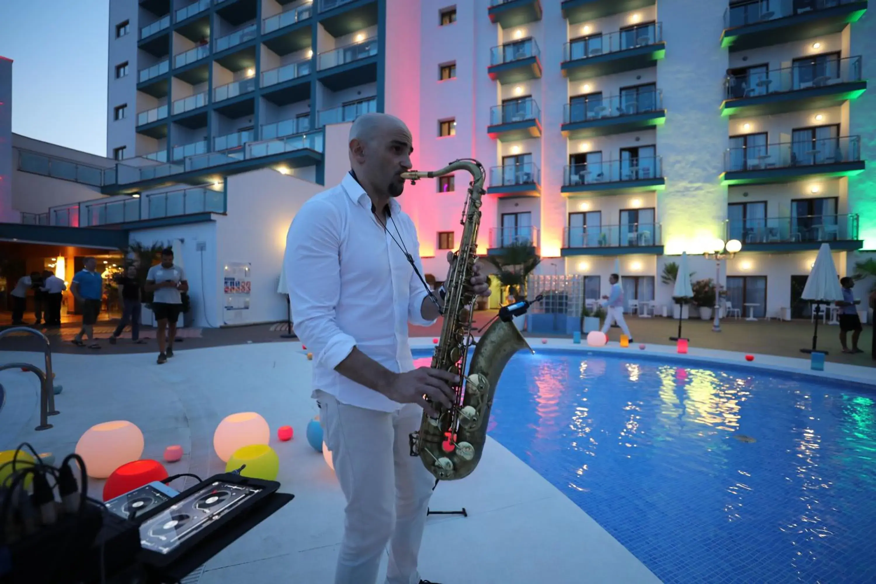 Swimming pool in Hotel Ritual Torremolinos- Adults Only Swimming pool in Hotel Ritual Torremolinos- Adults Only