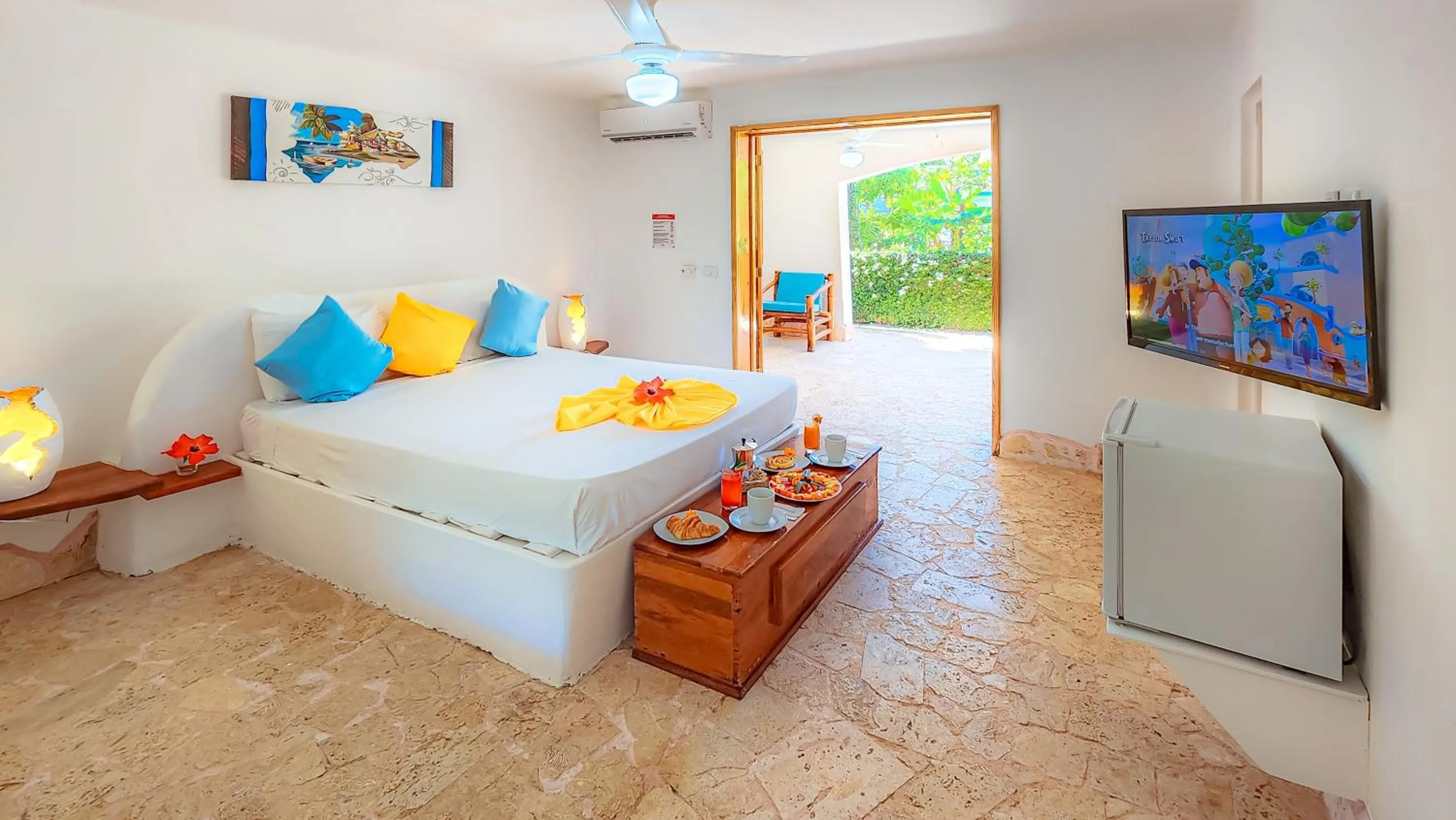 Photo of the whole room, Bed in Paradiso del Caribe