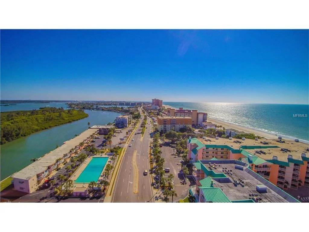 Bird's eye view in Belleview Gulf Condos