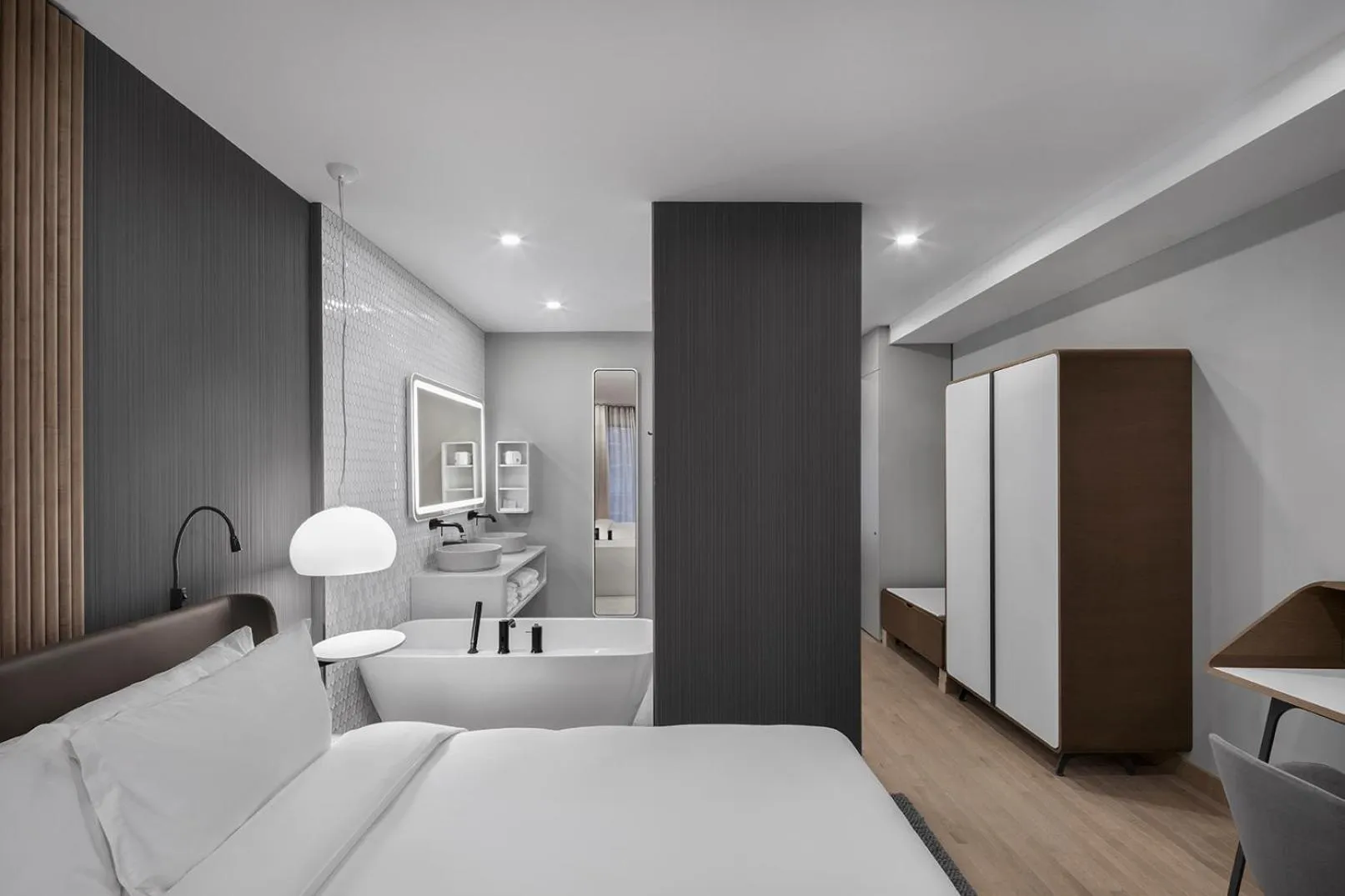 Bed in Hôtel Le Germain Montréal