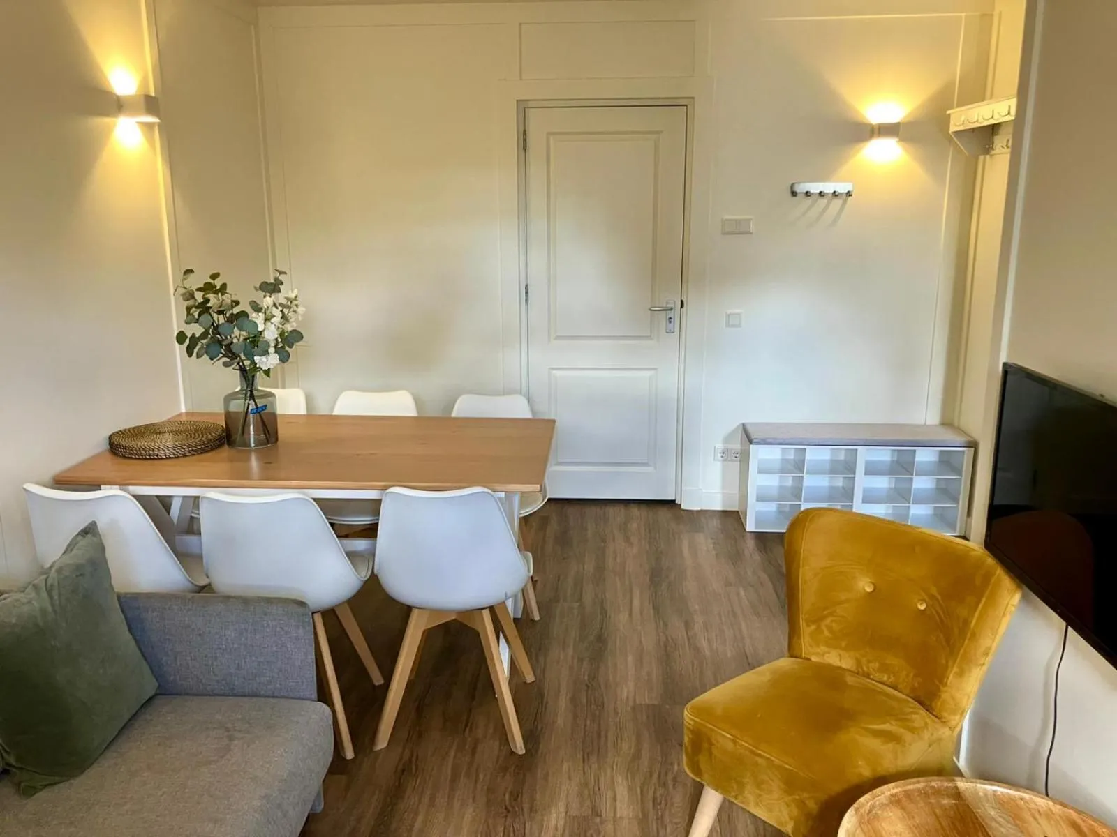Dining area in Die zwei Löwen Ferienwohnungen