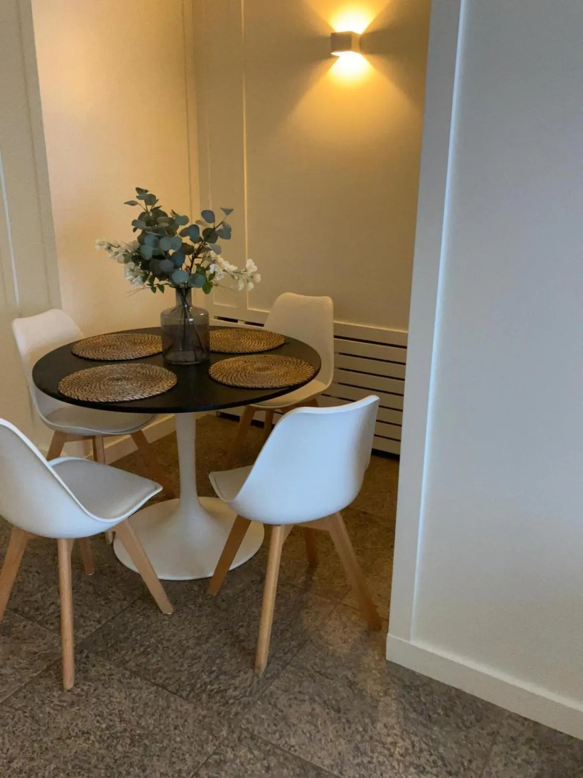 Dining area in Die zwei Löwen Ferienwohnungen