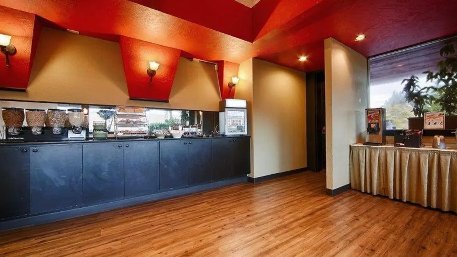 Continental breakfast in Best Western Corte Madera Inn Continental breakfast in Best Western Corte Madera Inn