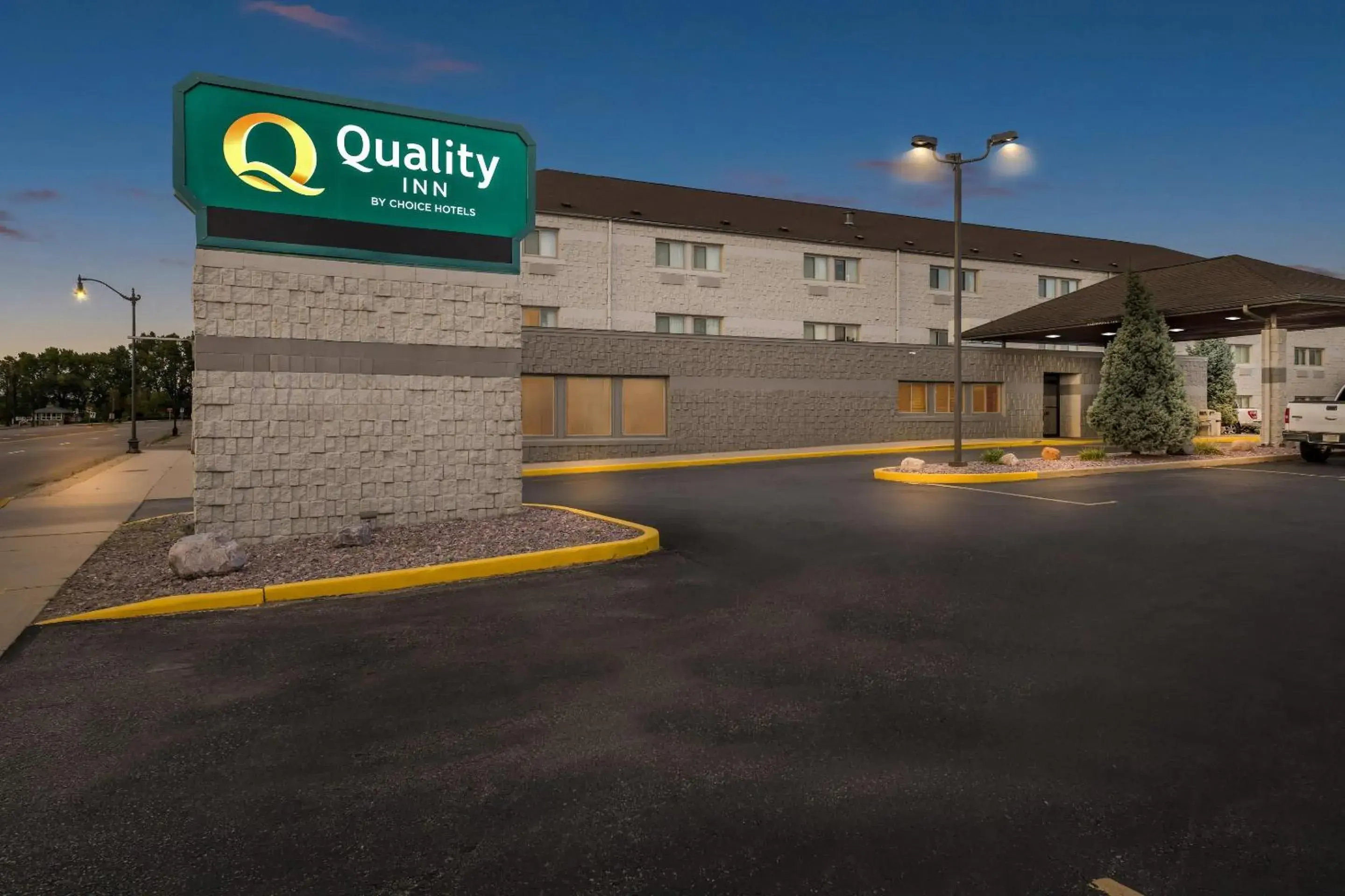 Quality Inn La Crosse North Quality Inn La Crosse North