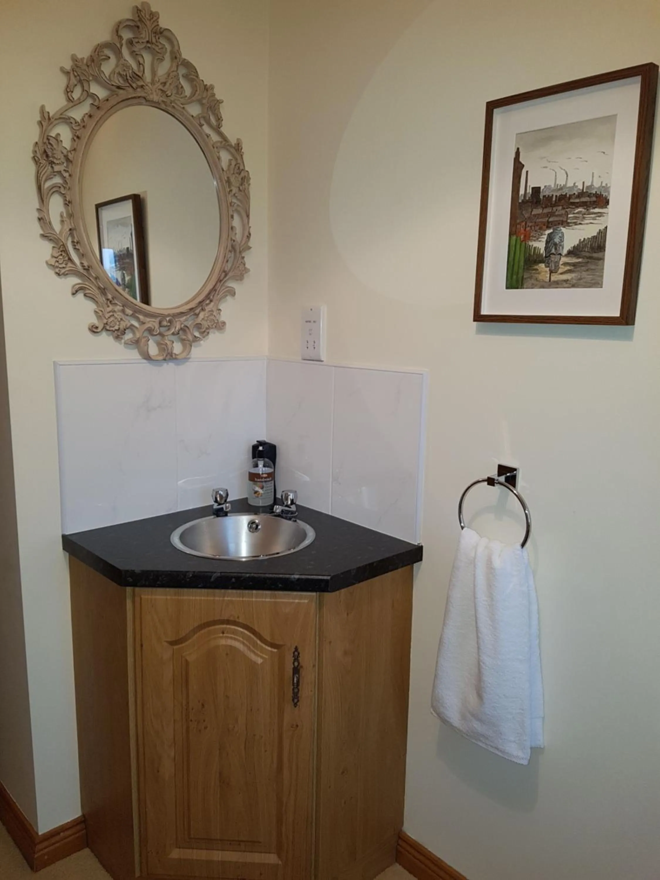 Bathroom in Kilcreeny Lodge