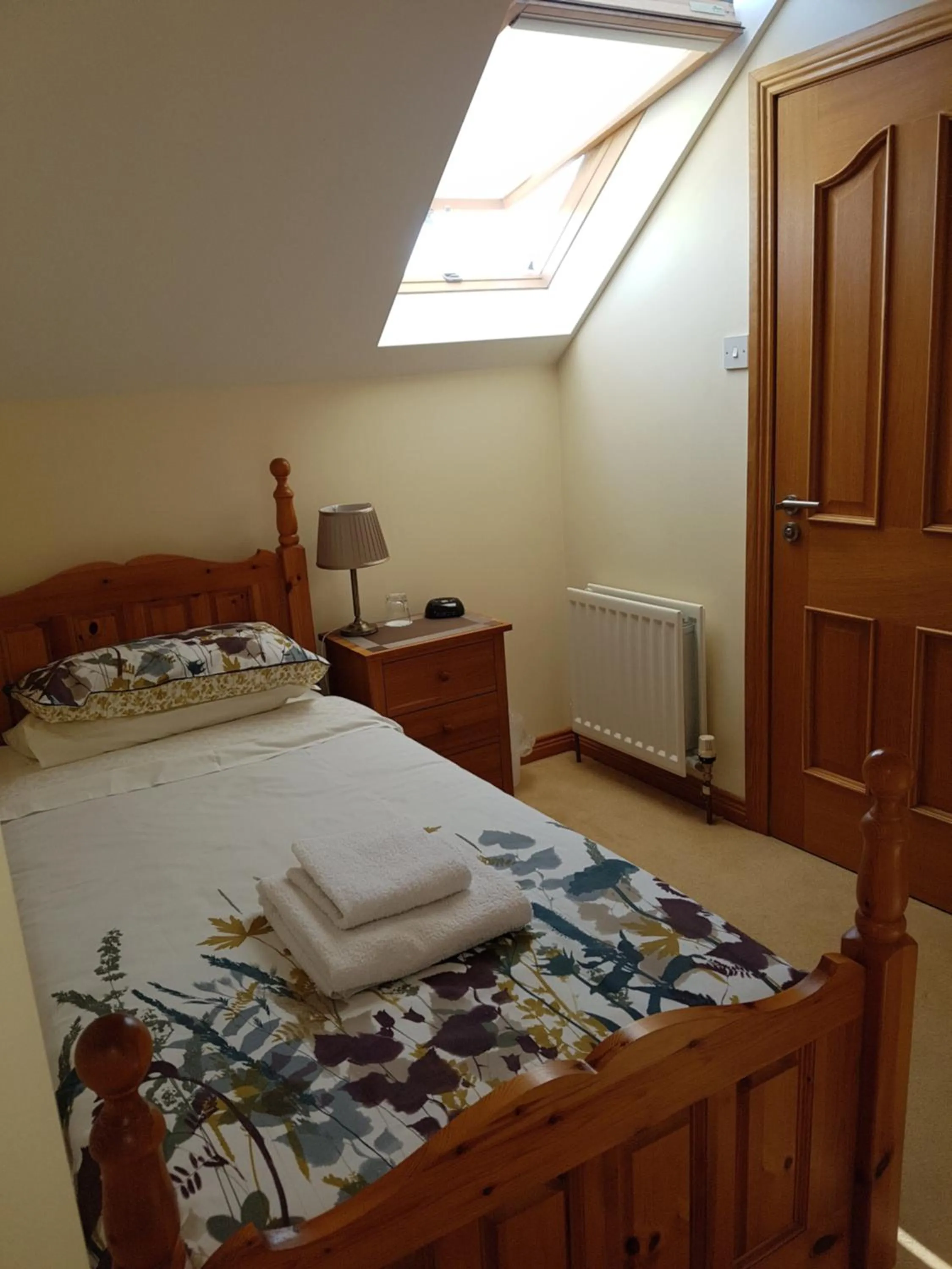 Bedroom, Bed in Kilcreeny Lodge