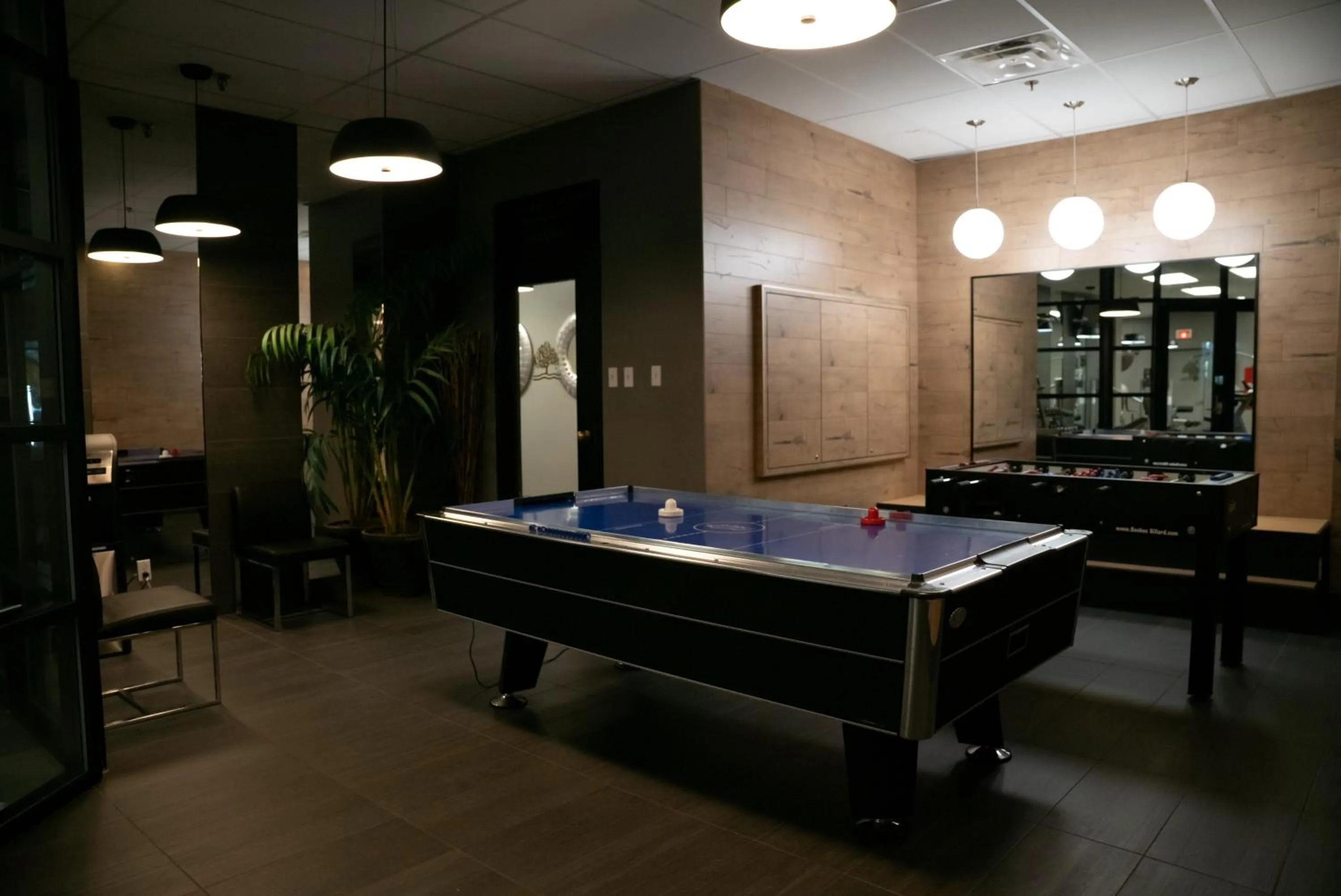 Fitness centre/facilities in Auberge Godefroy