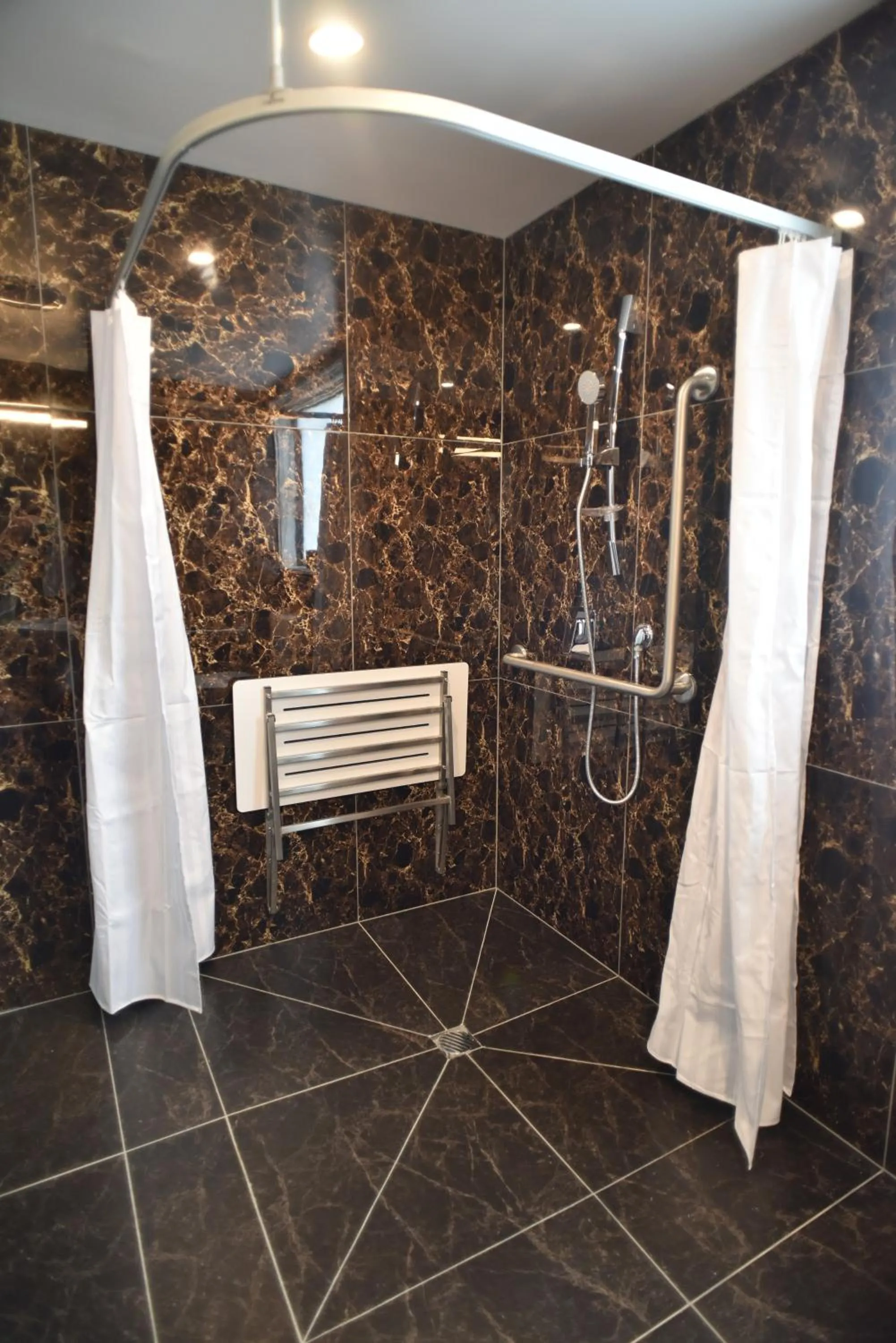 103 Prince of Bealey Motel