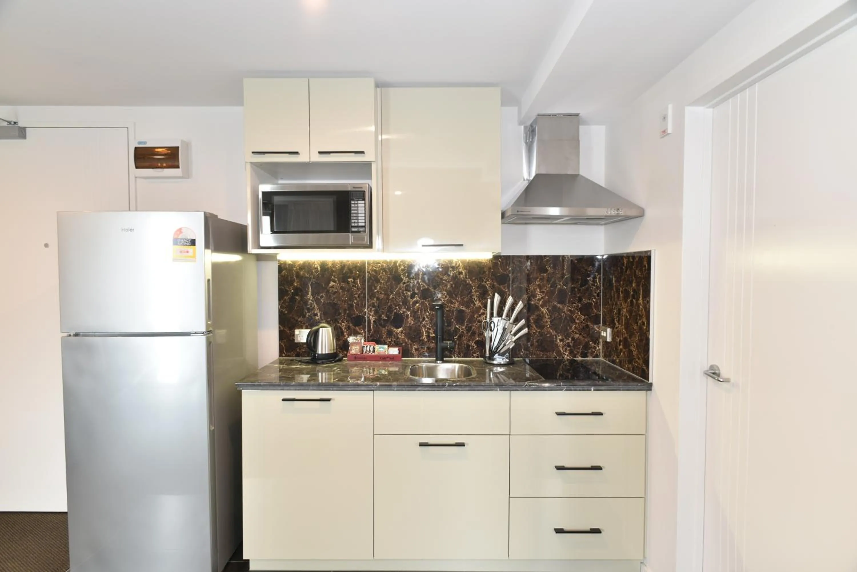 103 Prince of Bealey Motel