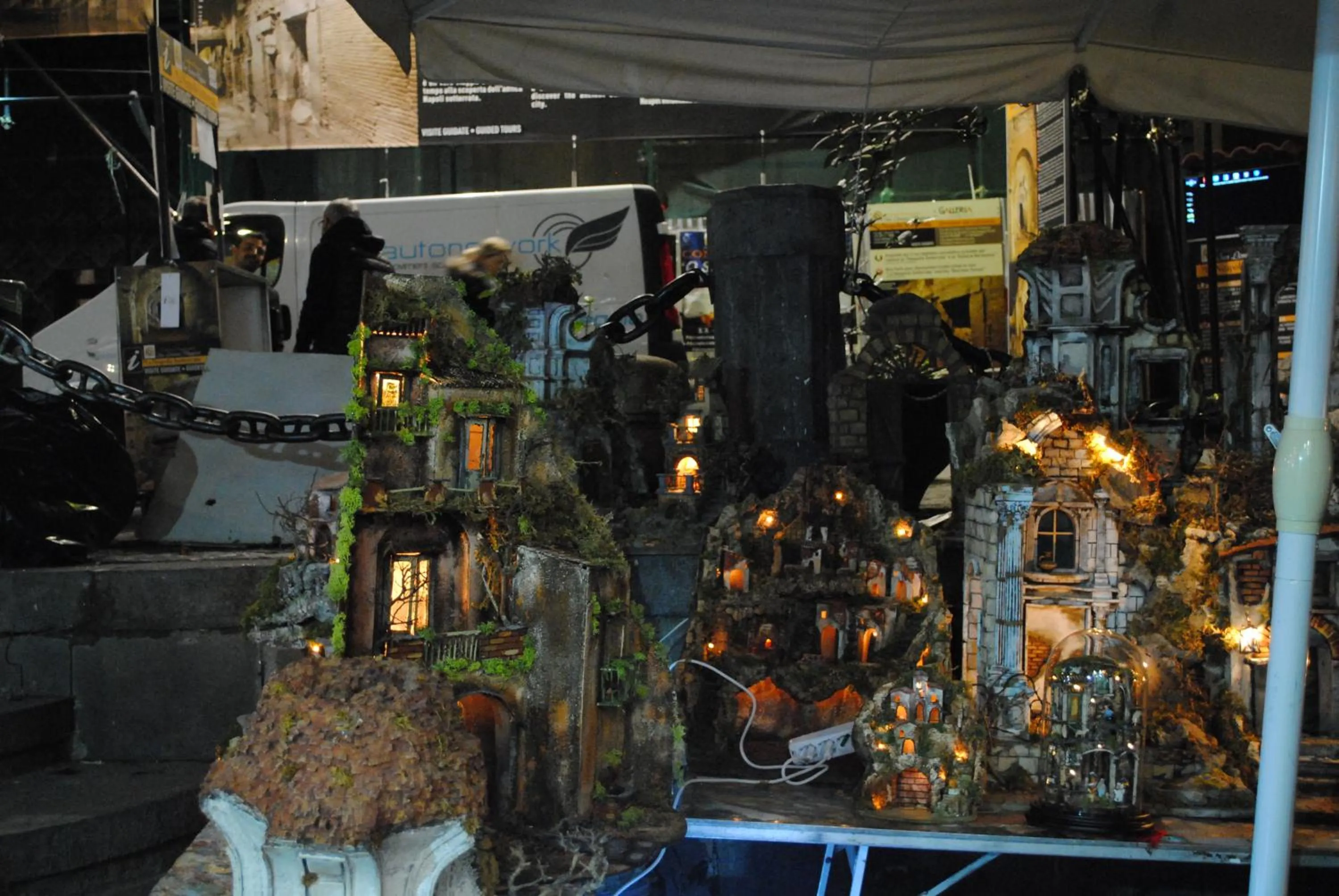 Property building in Bien-Bì