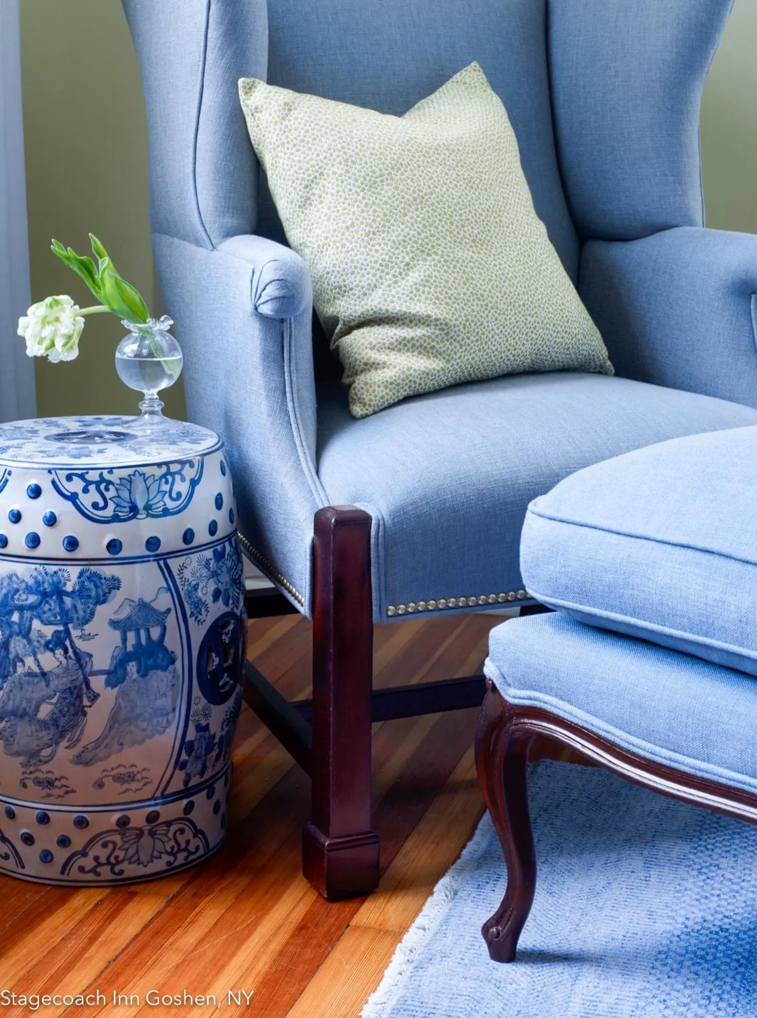 Seating area in Stagecoach Inn