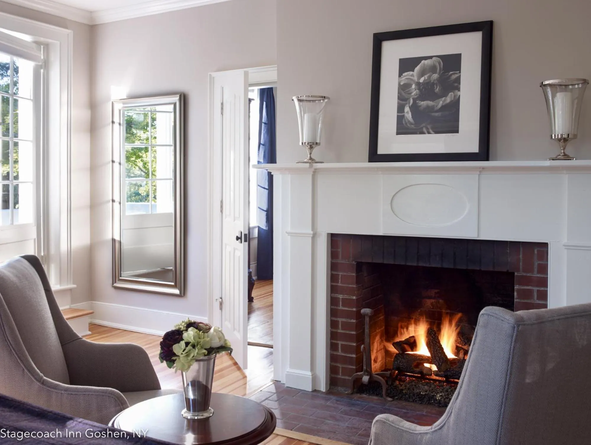 Seating area in Stagecoach Inn
