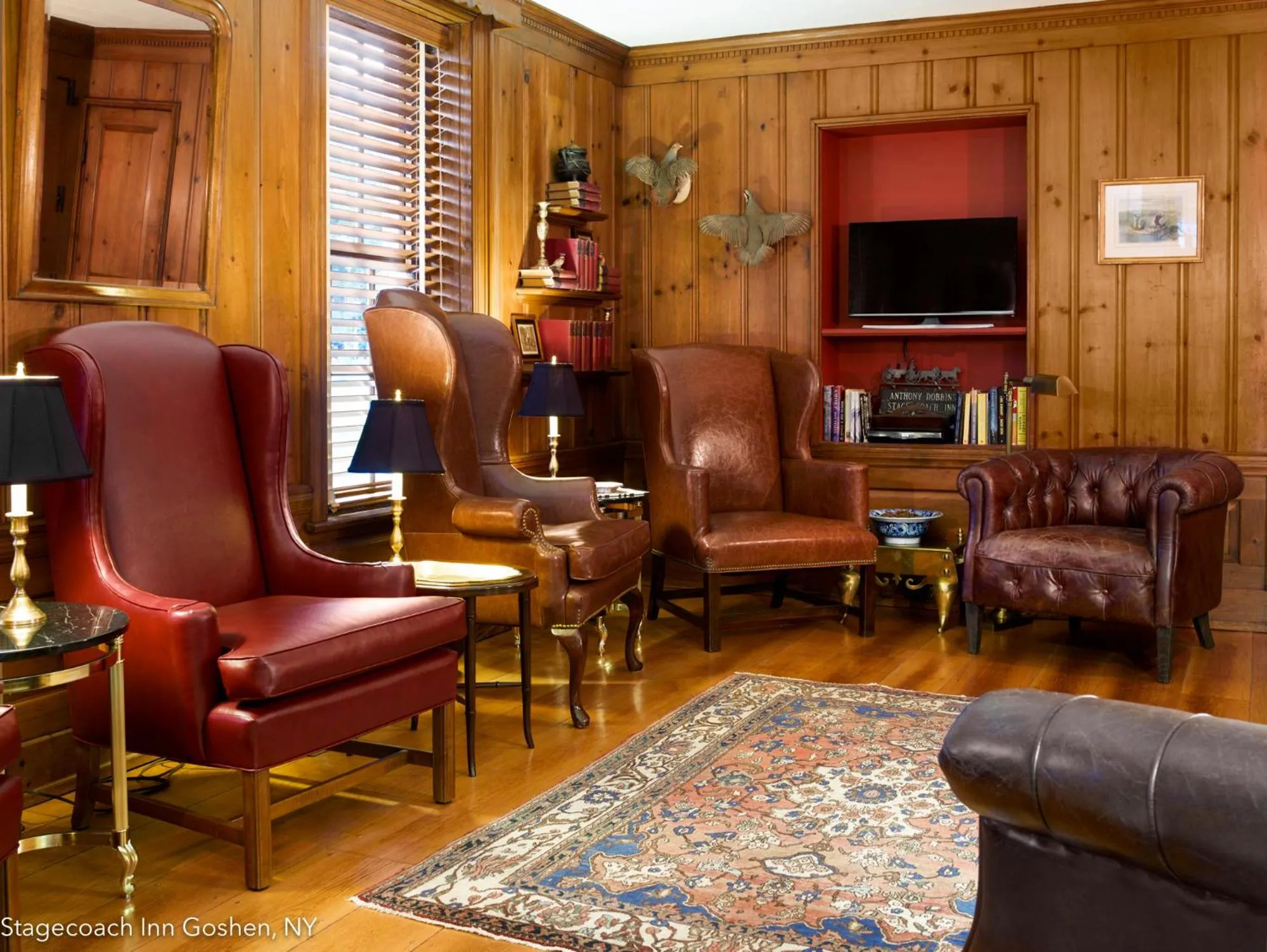 Seating area in Stagecoach Inn