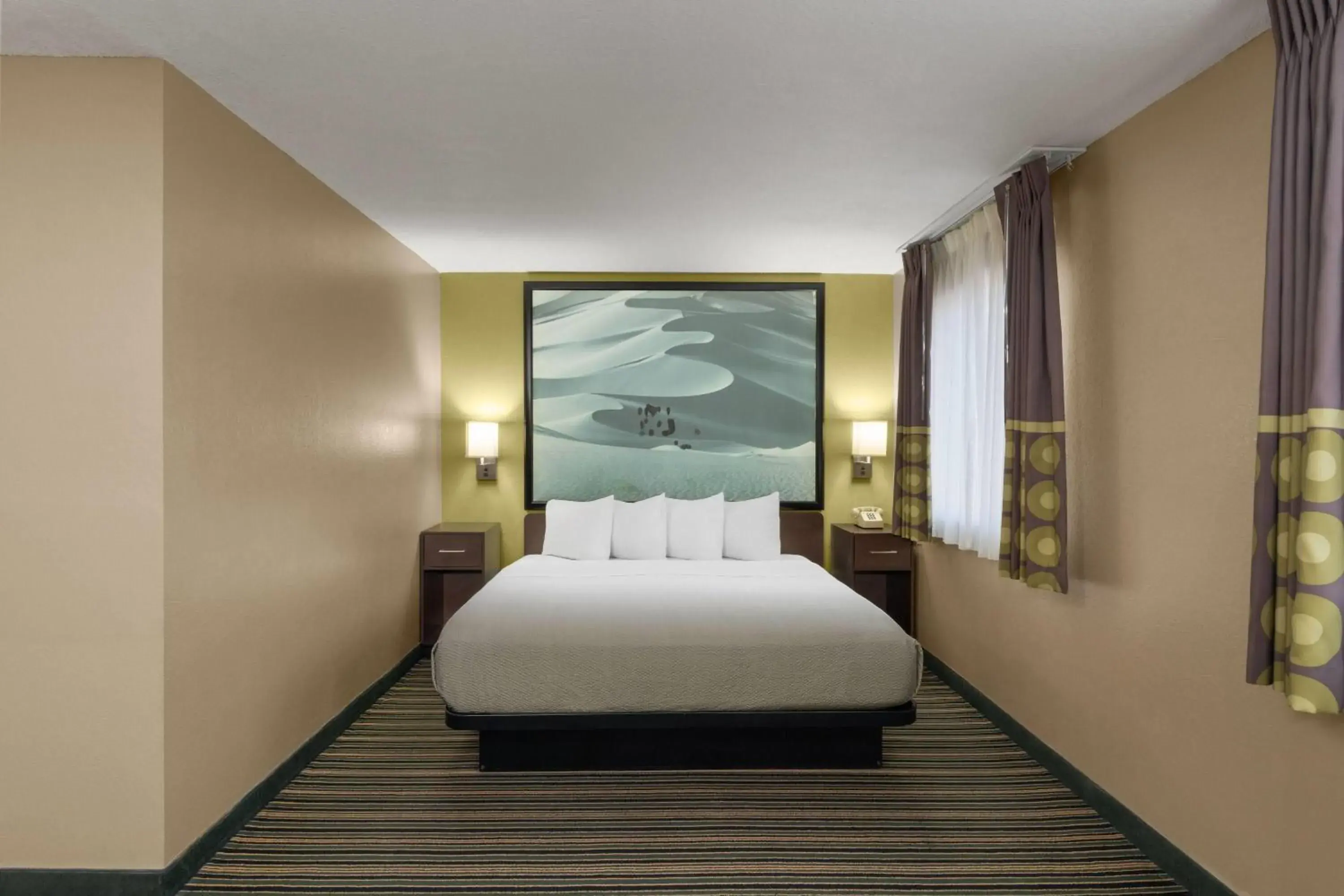 Photo of the whole room, Bed in Super 8 by Wyndham Casa Grande Photo of the whole room, Bed in Super 8 by Wyndham Casa Grande